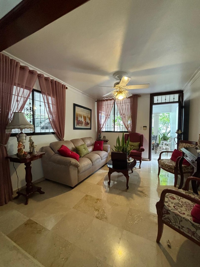 casas - Venta de Casa en Av Independencia 9
