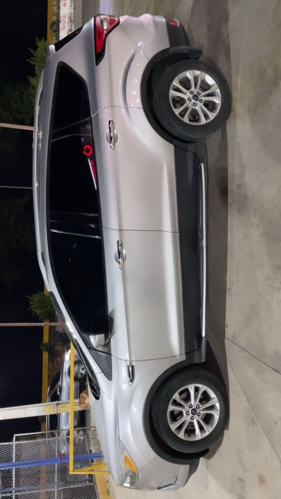 jeepetas y camionetas - Ford Scape SE 2017 550,000 Negociable 3