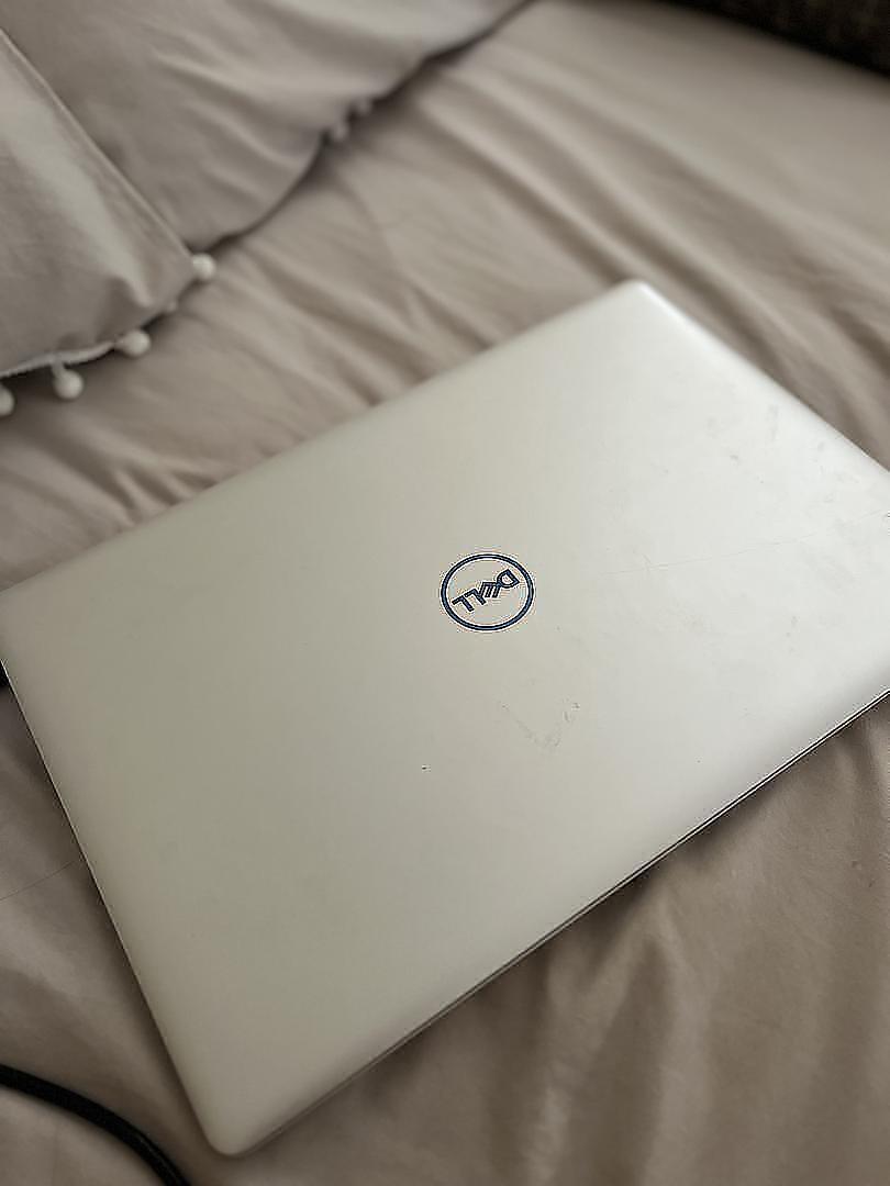 computadoras y laptops - Lap top Dell  1