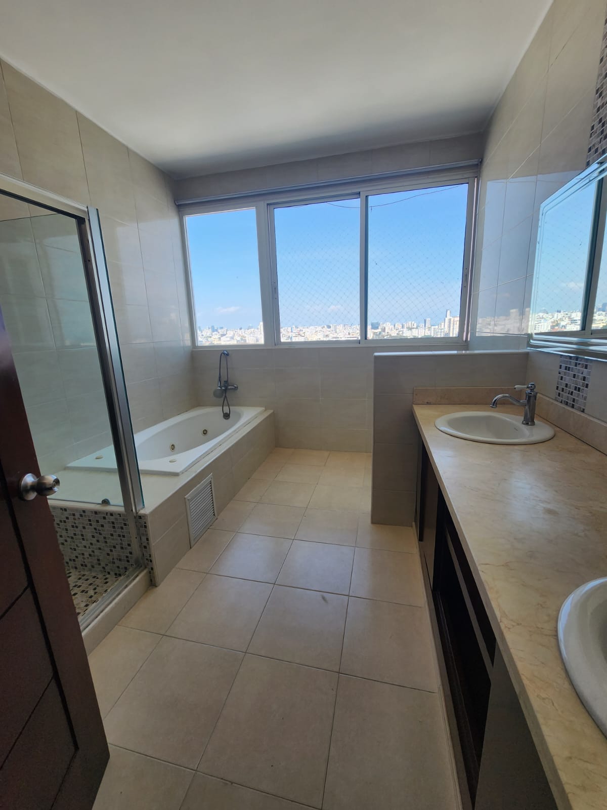 apartamentos - Vendo Ph urbanización real vista al mar tres hab  7
