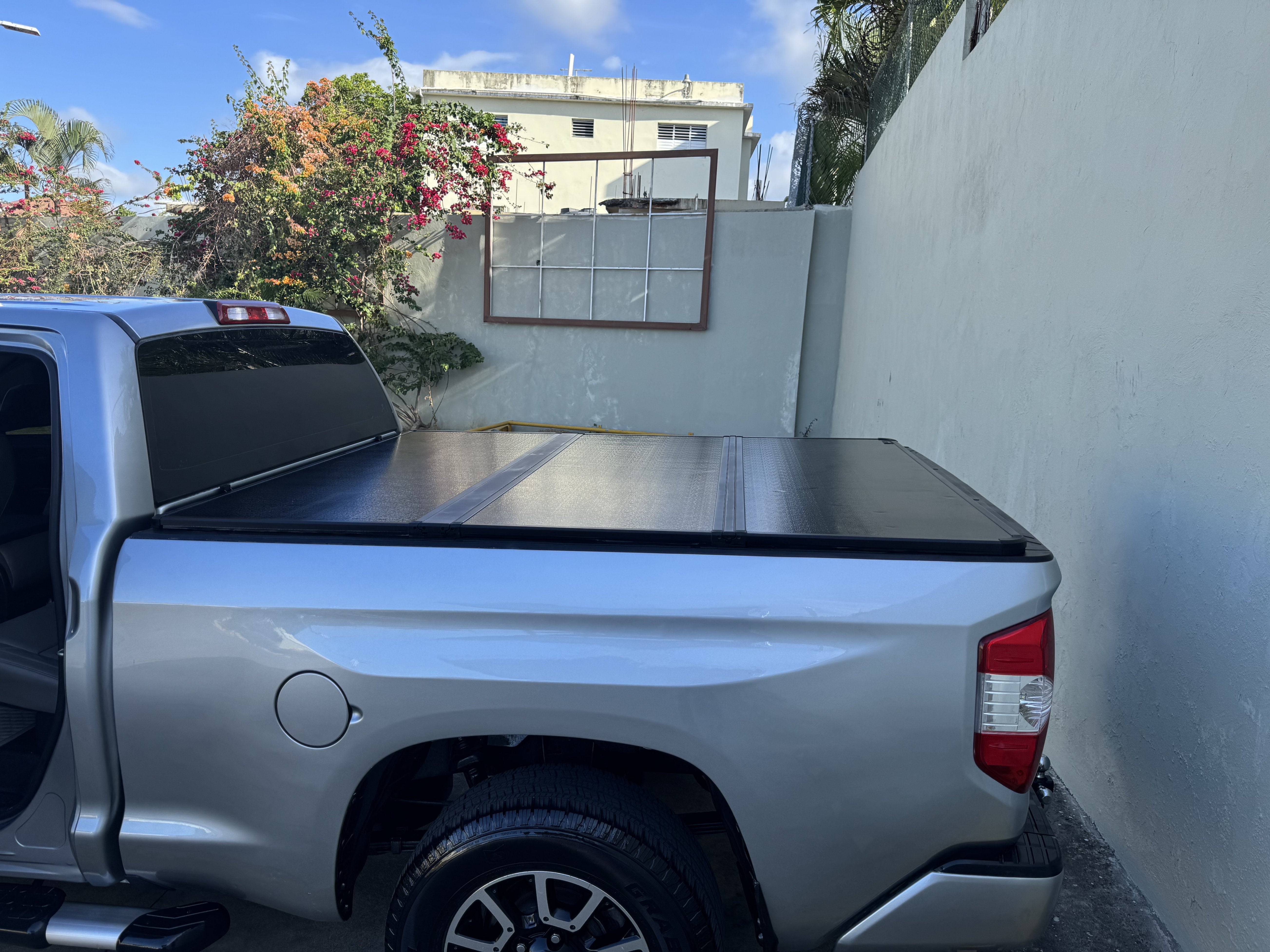camiones y vehiculos pesados - Toyota tundra 2014  6