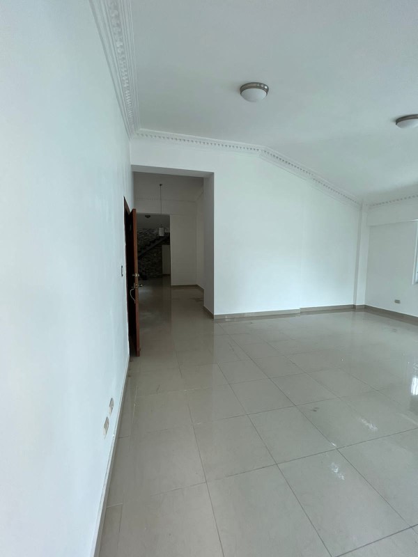 apartamentos - Apartamento en el millón tipo penthouse 8
