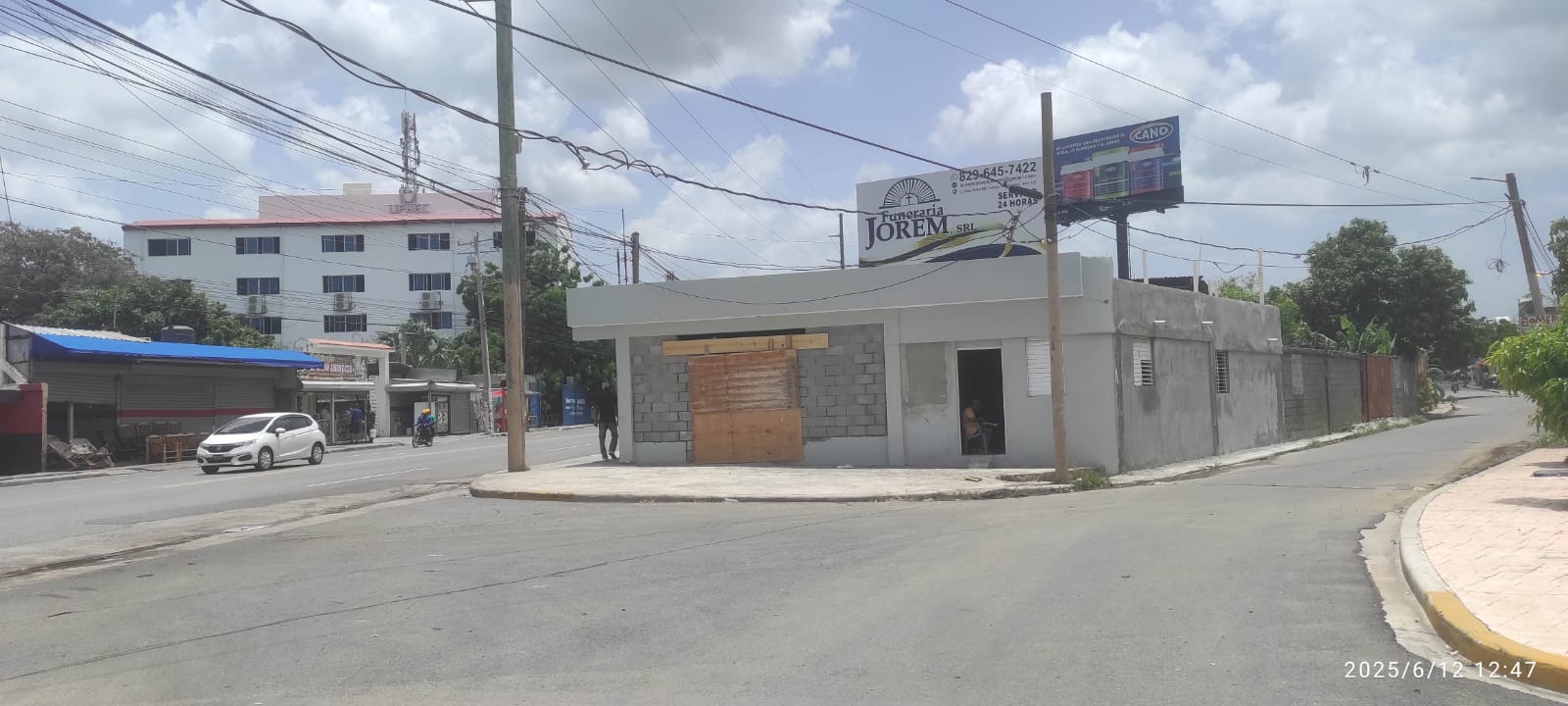 oficinas y locales comerciales - Alquilo Local Comercial en Bani, Peravia Escondido 0