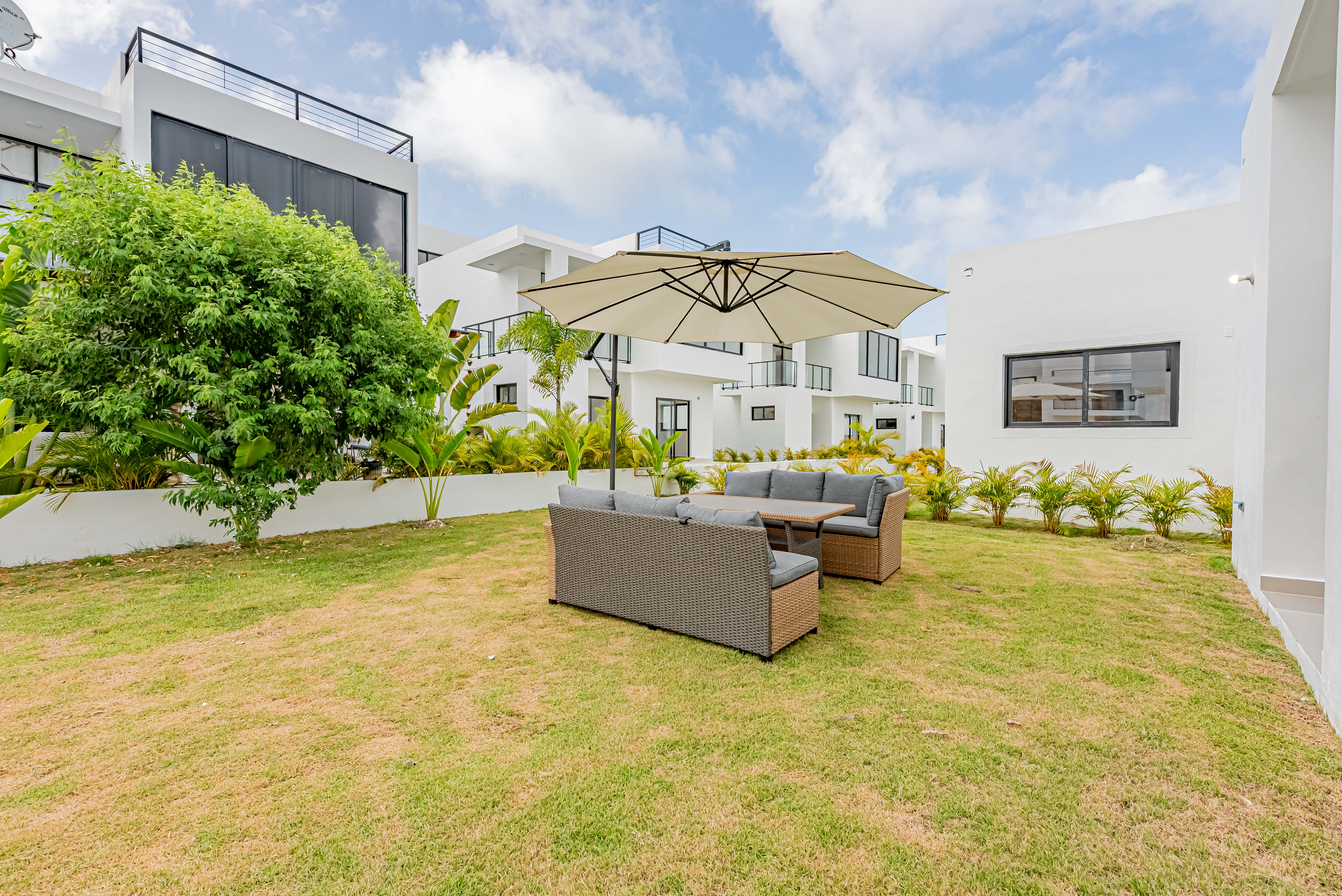 casas vacacionales y villas - Alquilo Casa amueblada en Bavaro 6