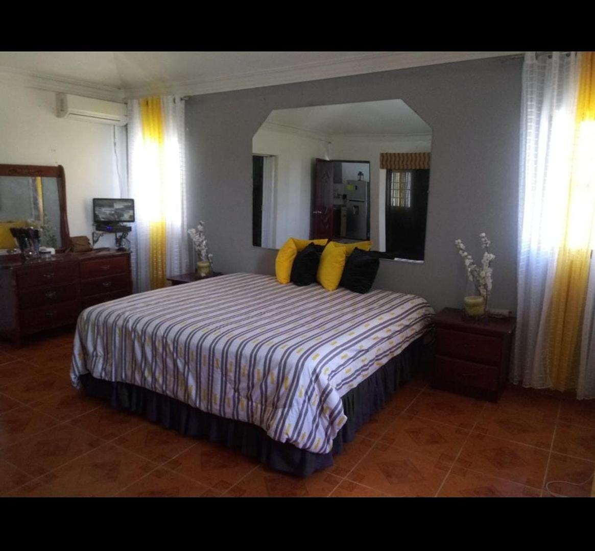 casas - CASA DE VENTA EN LA JACOBO MAJLUTA. 9