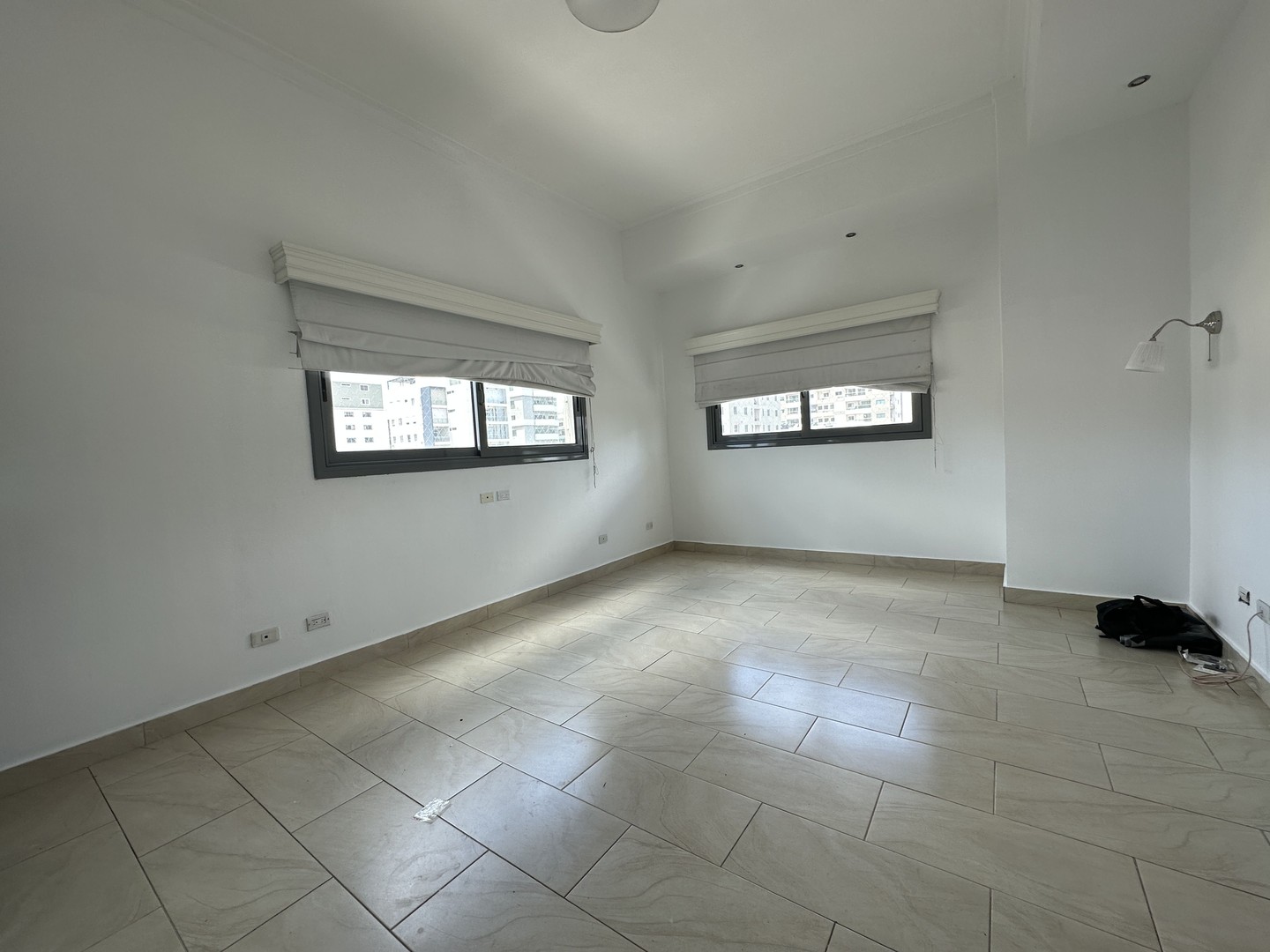 apartamentos - Apartamento en Venta Evaristo Morales de 3 habitaciones con muy buena distribuci 3