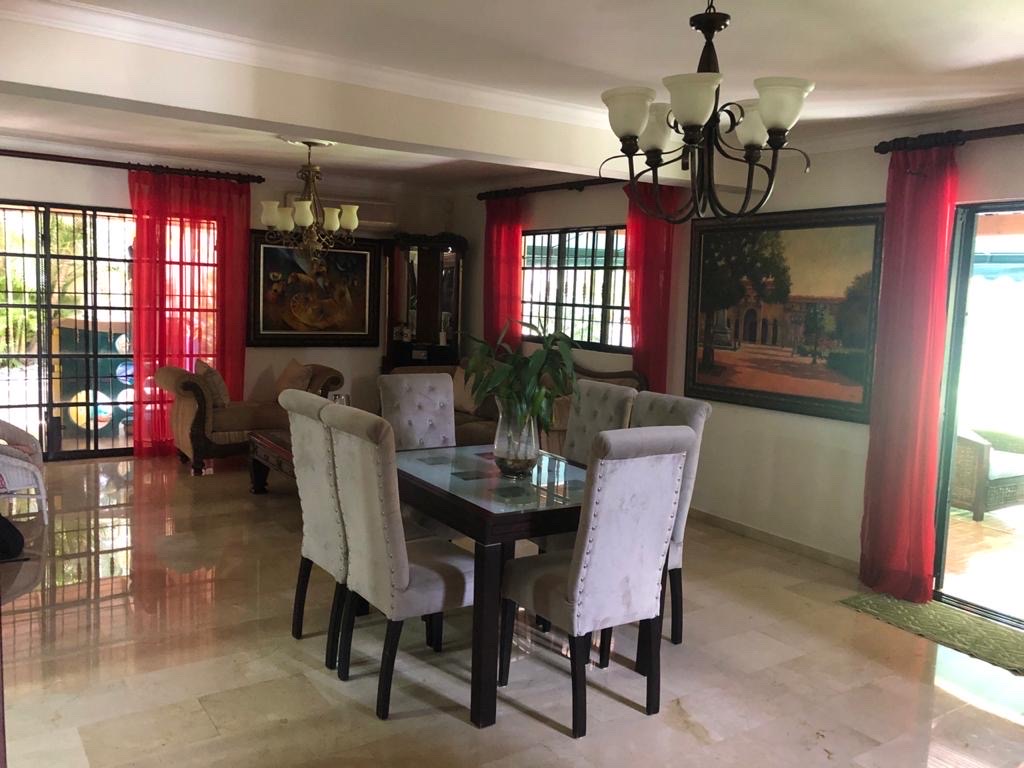 casas - venta de casa en cuesta hermosa 3 con piscina y 450mts Distrito nacional  3