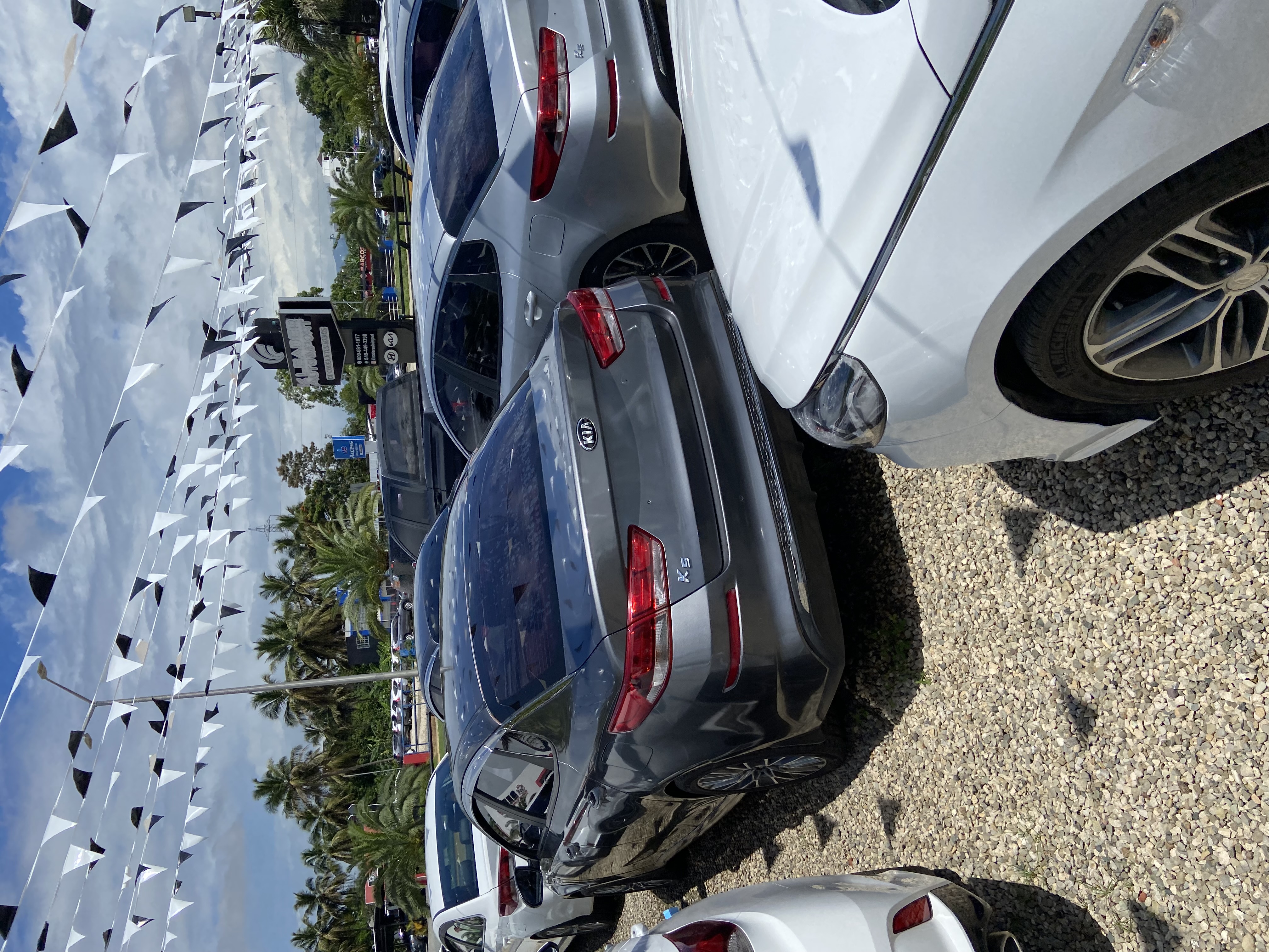 carros - Somos importadores de vehiculos coreanos  2