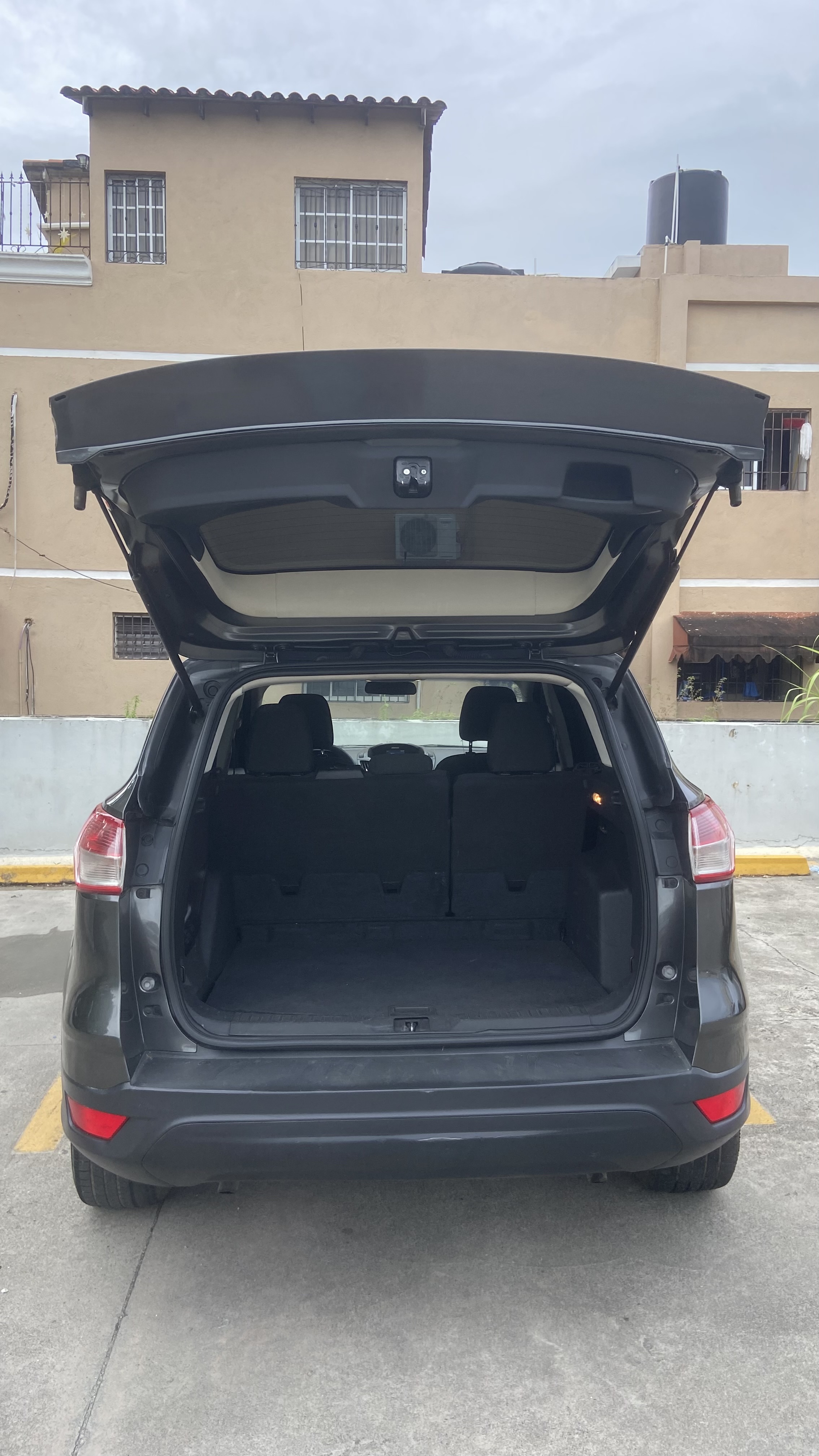 jeepetas y camionetas - Ford Escape S 2015 3