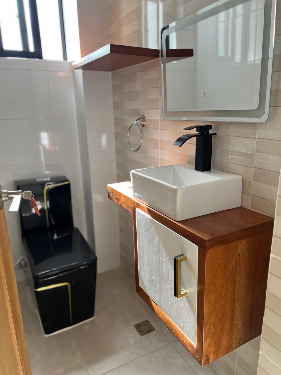 apartamentos - Sexto Nivel En Venta en Cipres 1  5
