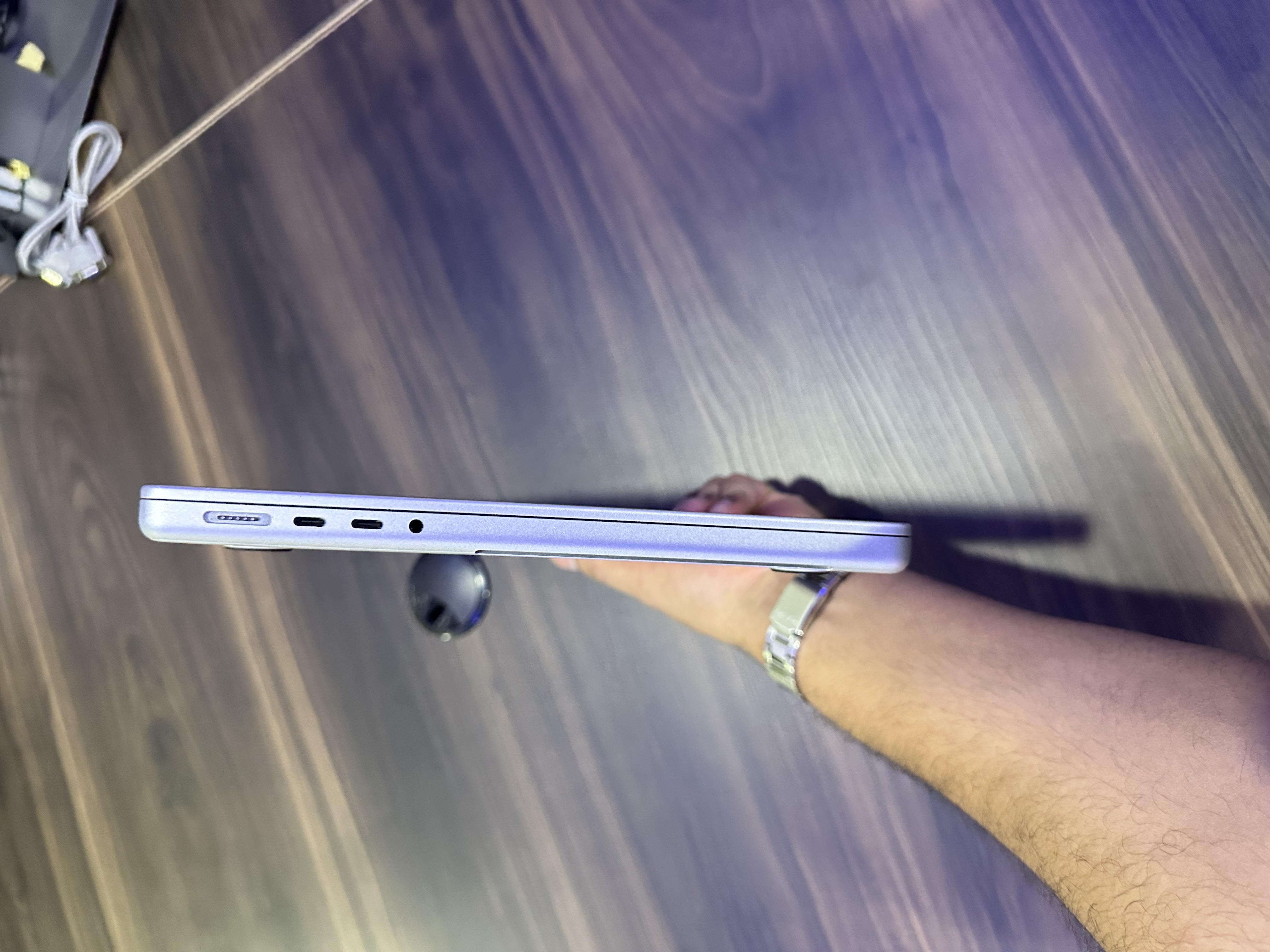computadoras y laptops - MacBook Pro (14-inch, 2023) M2 Max 32GB 1TB SSD - w/AppleCare+ 2026 2
