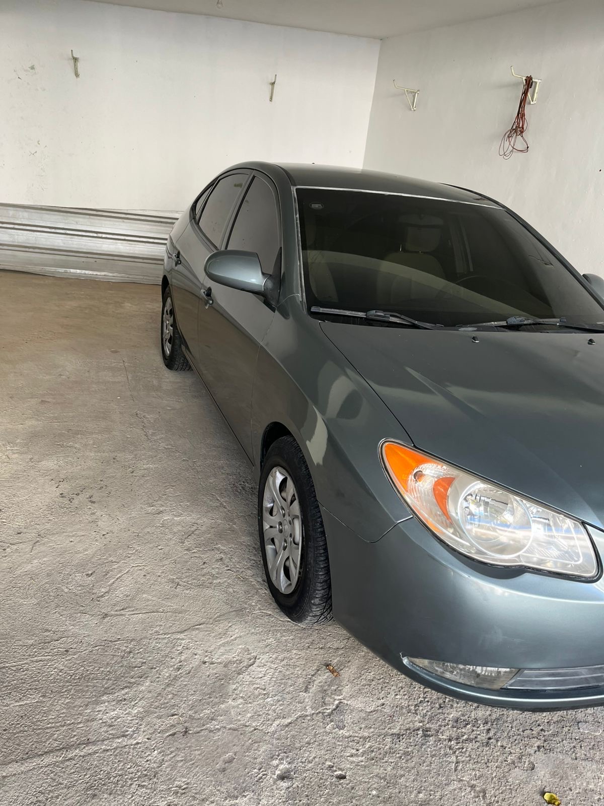 carros - Hyundai Elantra 2010 4