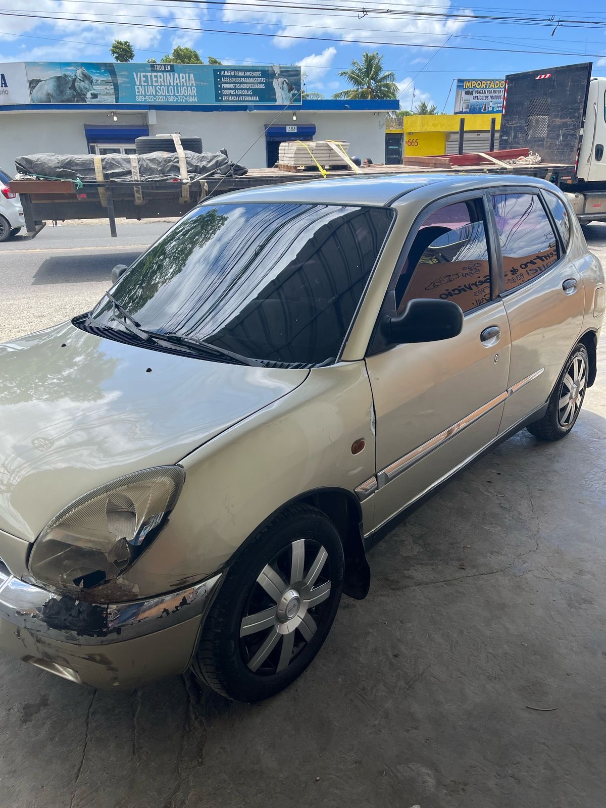 carros - Toyota duet venta  1