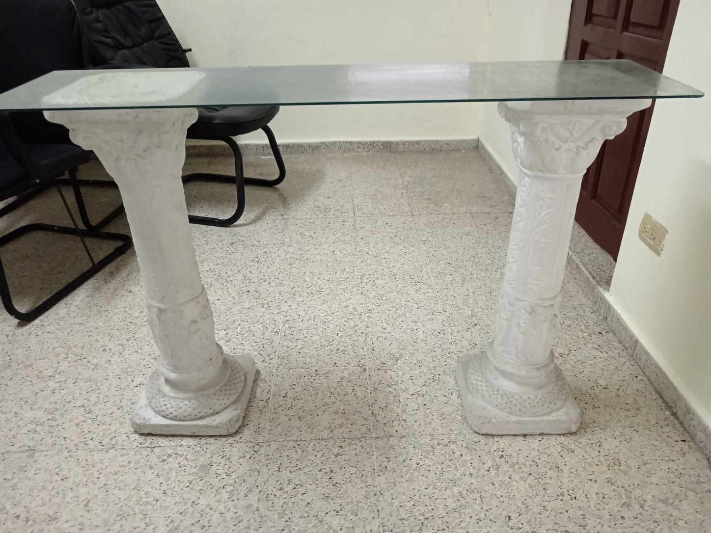 decoración y accesorios - Repisa Yeso y tope cristal  0