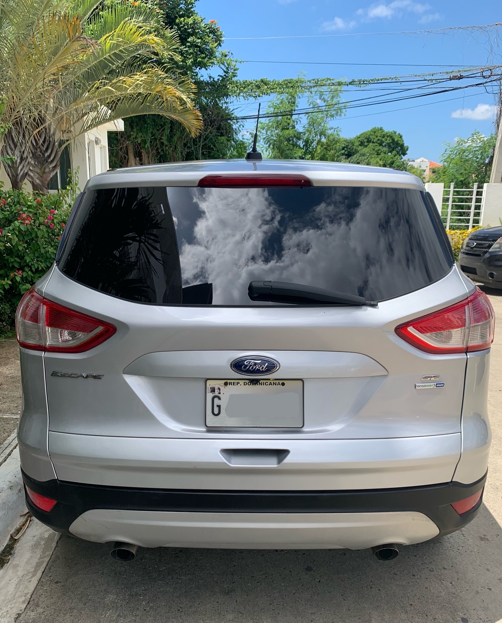 jeepetas y camionetas - ¡Vendo Ford Escape 2014 4x4 en excelente estado! 2