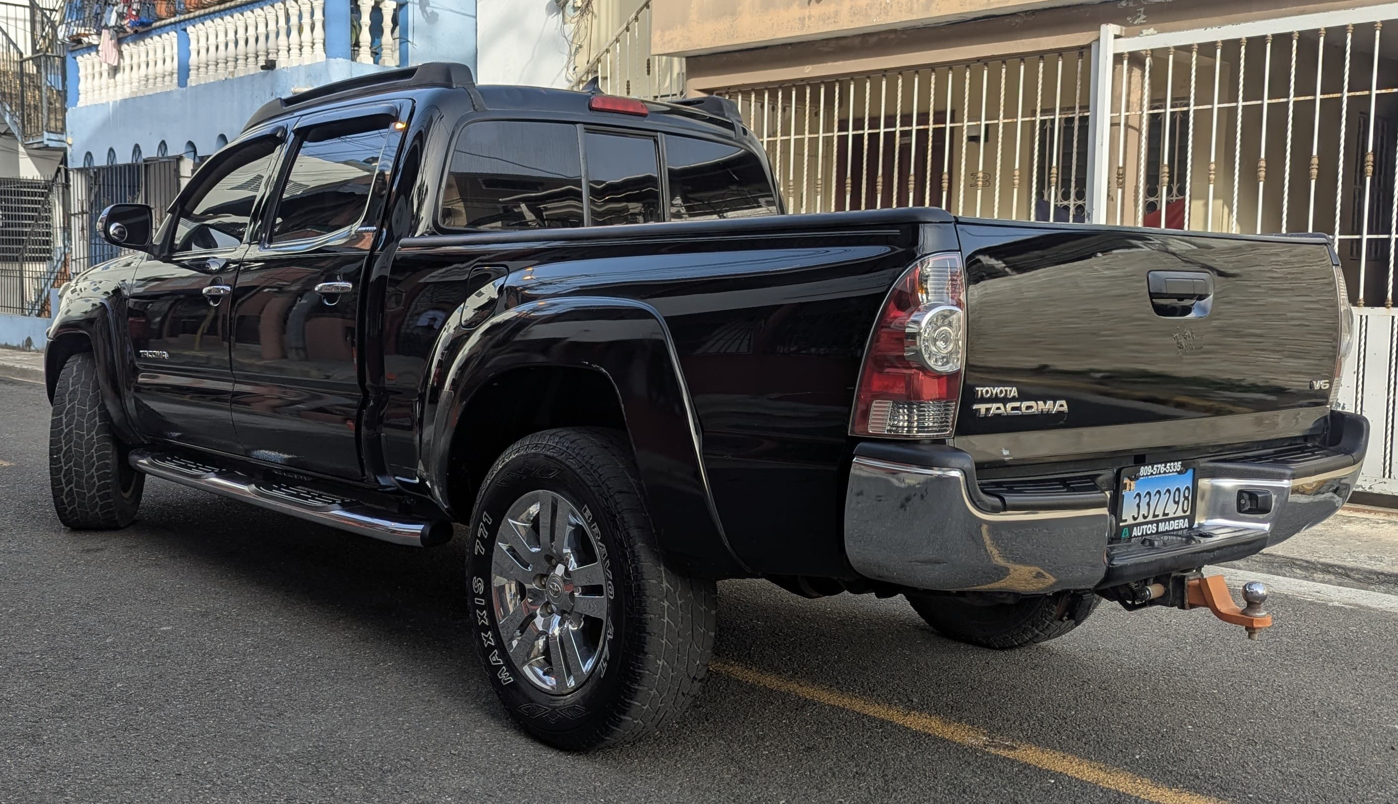 jeepetas y camionetas - Toyota Tacoma 4x4 Limited 2013 (Clean Carfax) 5