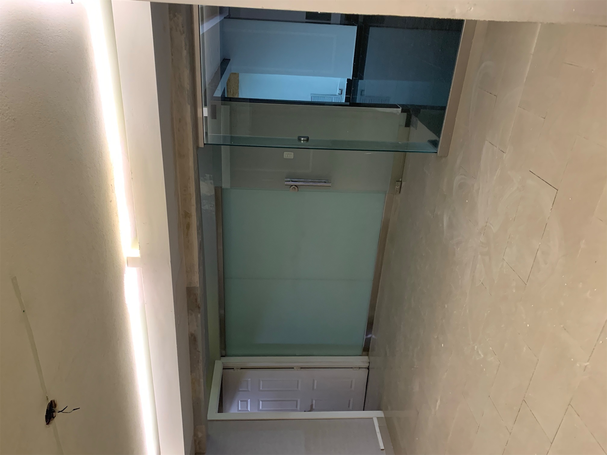 oficinas y locales comerciales - De oportunidad local en Piantini  154m 5