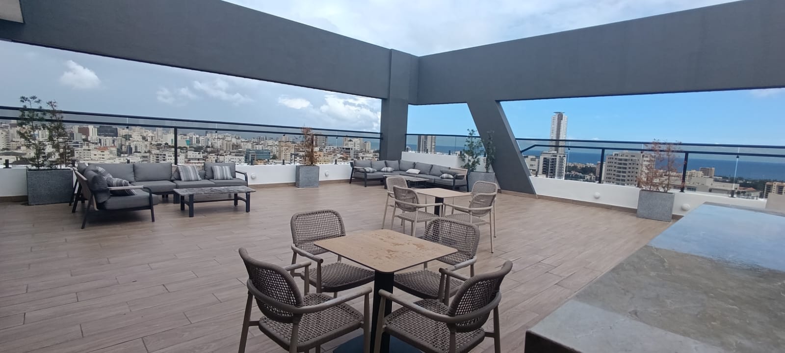 apartamentos - Bella Vista en Lujosa torre apartamento de 2hab 2