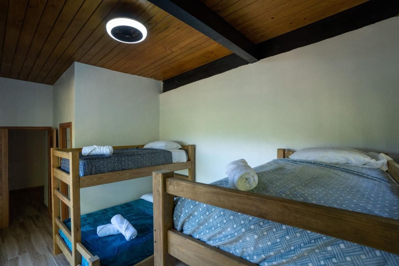 casas vacacionales y villas - Exclusiva Villa en Venta con Áreas Verdes y Piscin 6