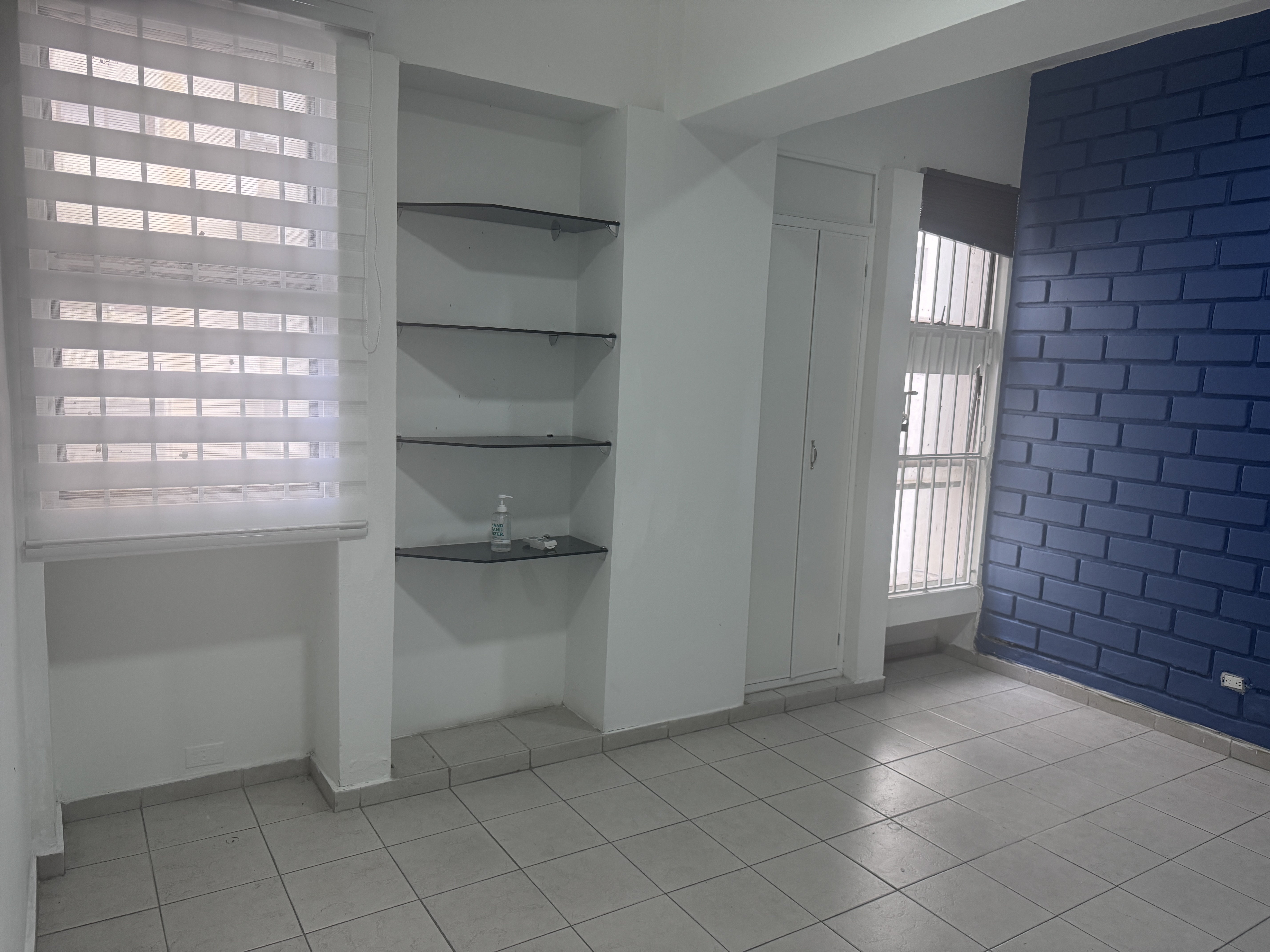 oficinas y locales comerciales - Alquiler de oficina en La Esperilla 3