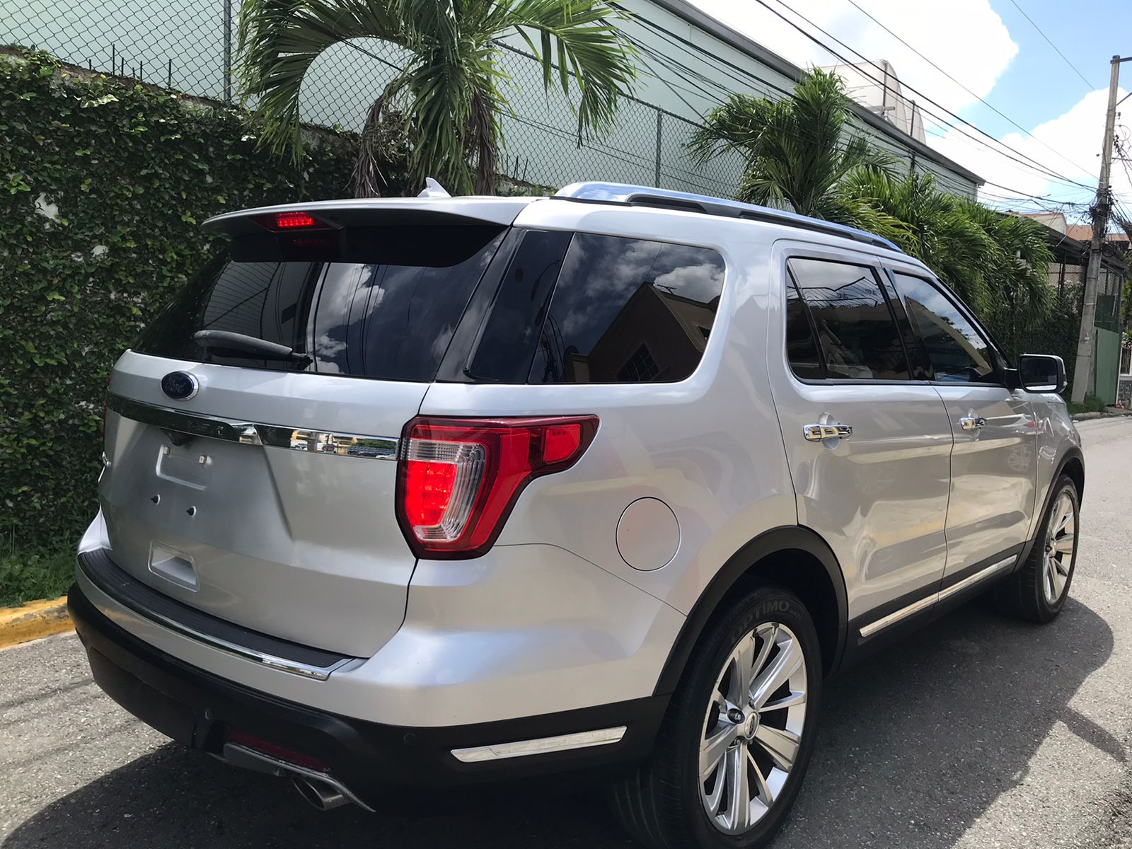 jeepetas y camionetas - FORD EXPLORER LIMITED 2019 5