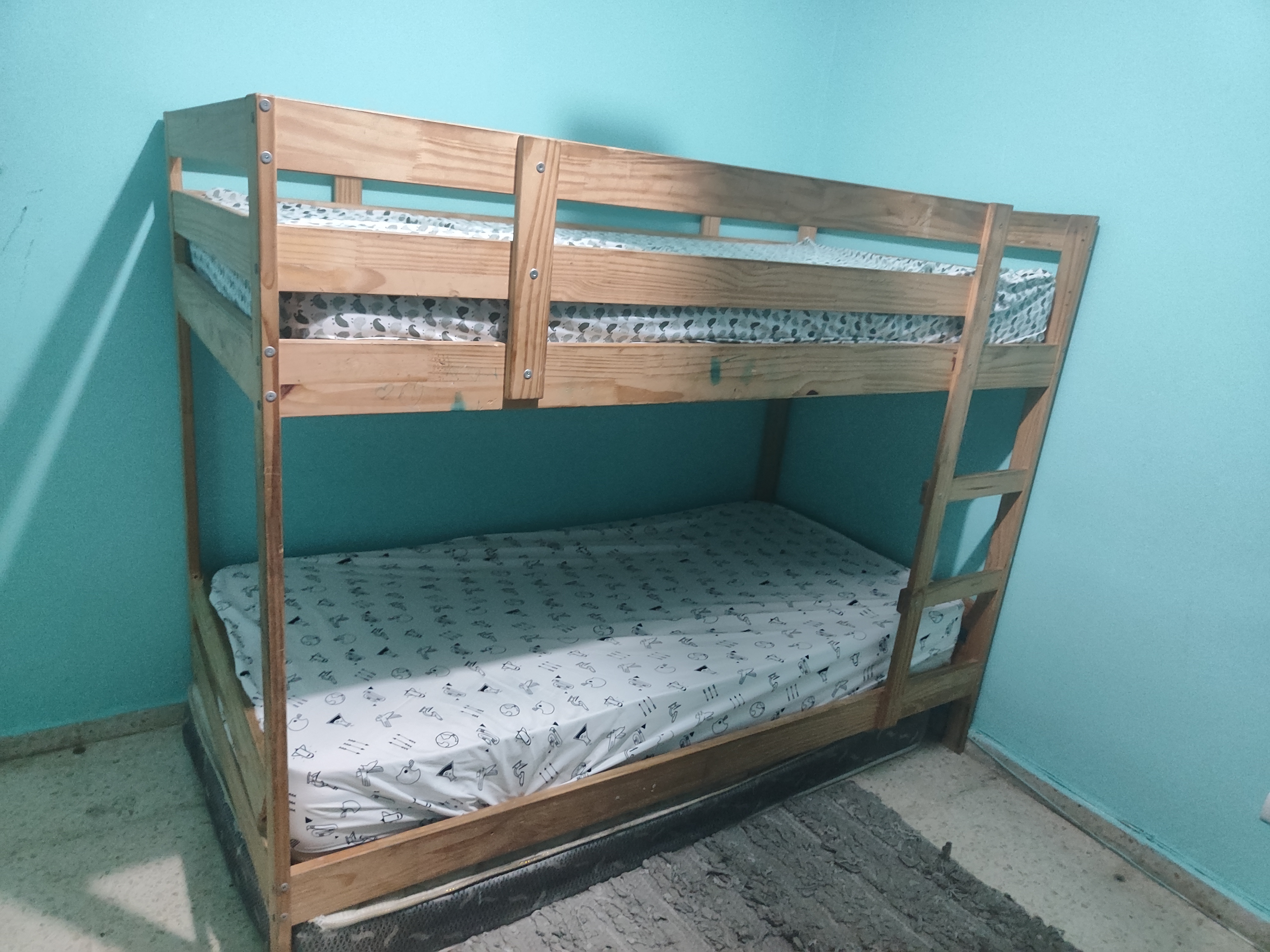 muebles y colchones - Camarote dos plantas con escalera 0