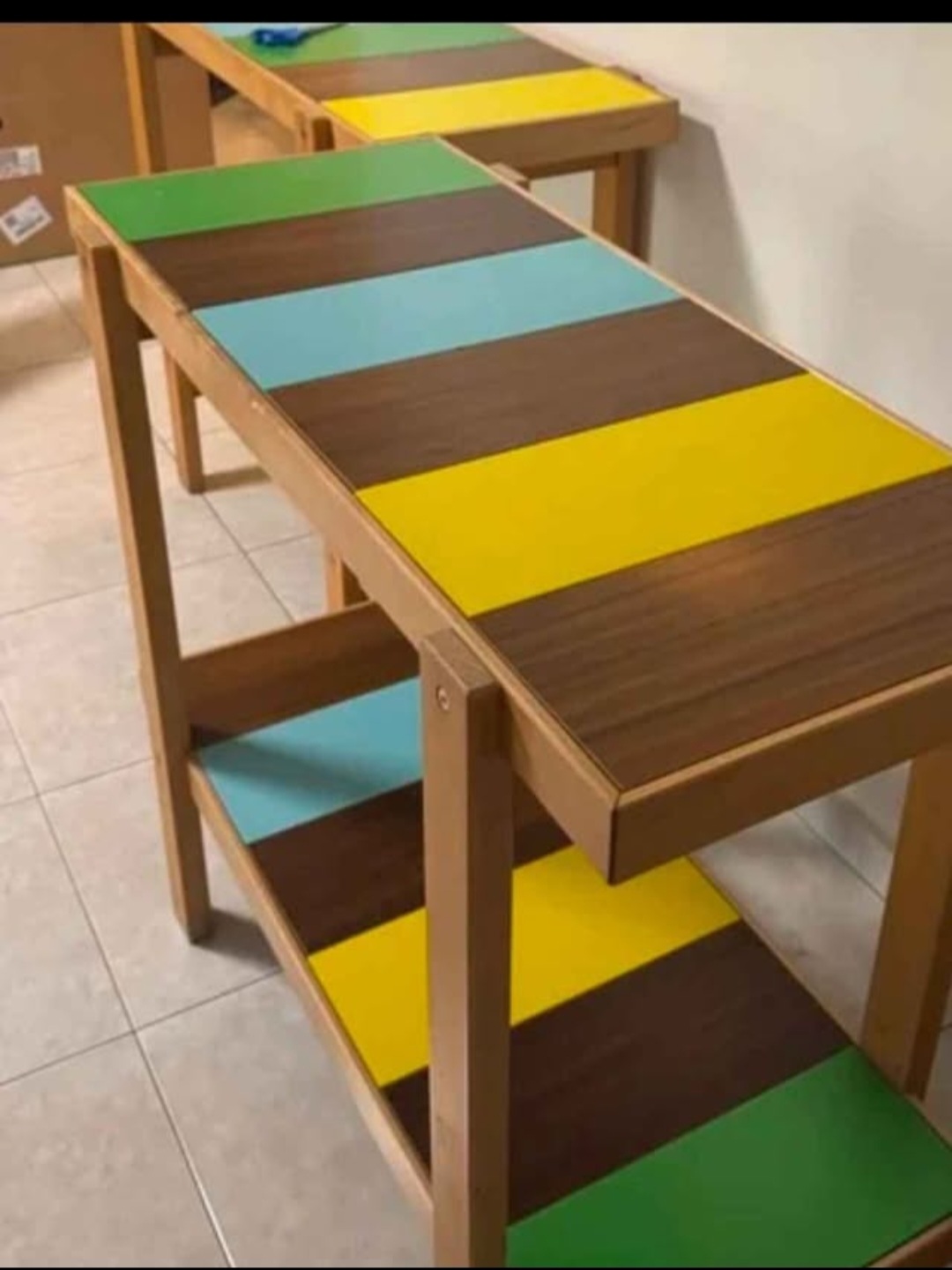 decoración y accesorios - 2 mesa auxiliar de ikea  de varias  tablillas  cad 1