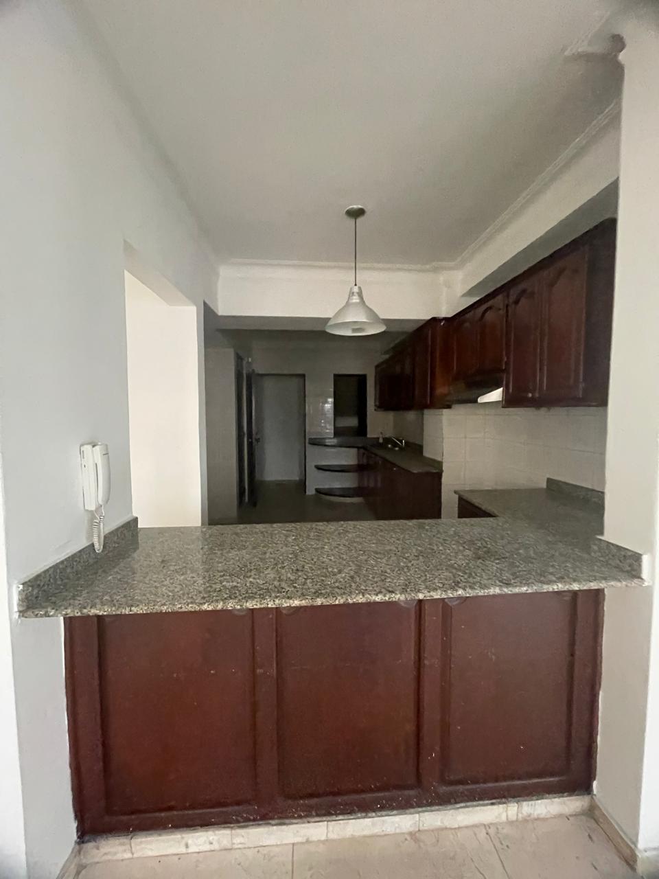 apartamentos - Apartamento 3 habitaciones 3 baños 2 parqueos clasico en Ensanche Naco!! 4