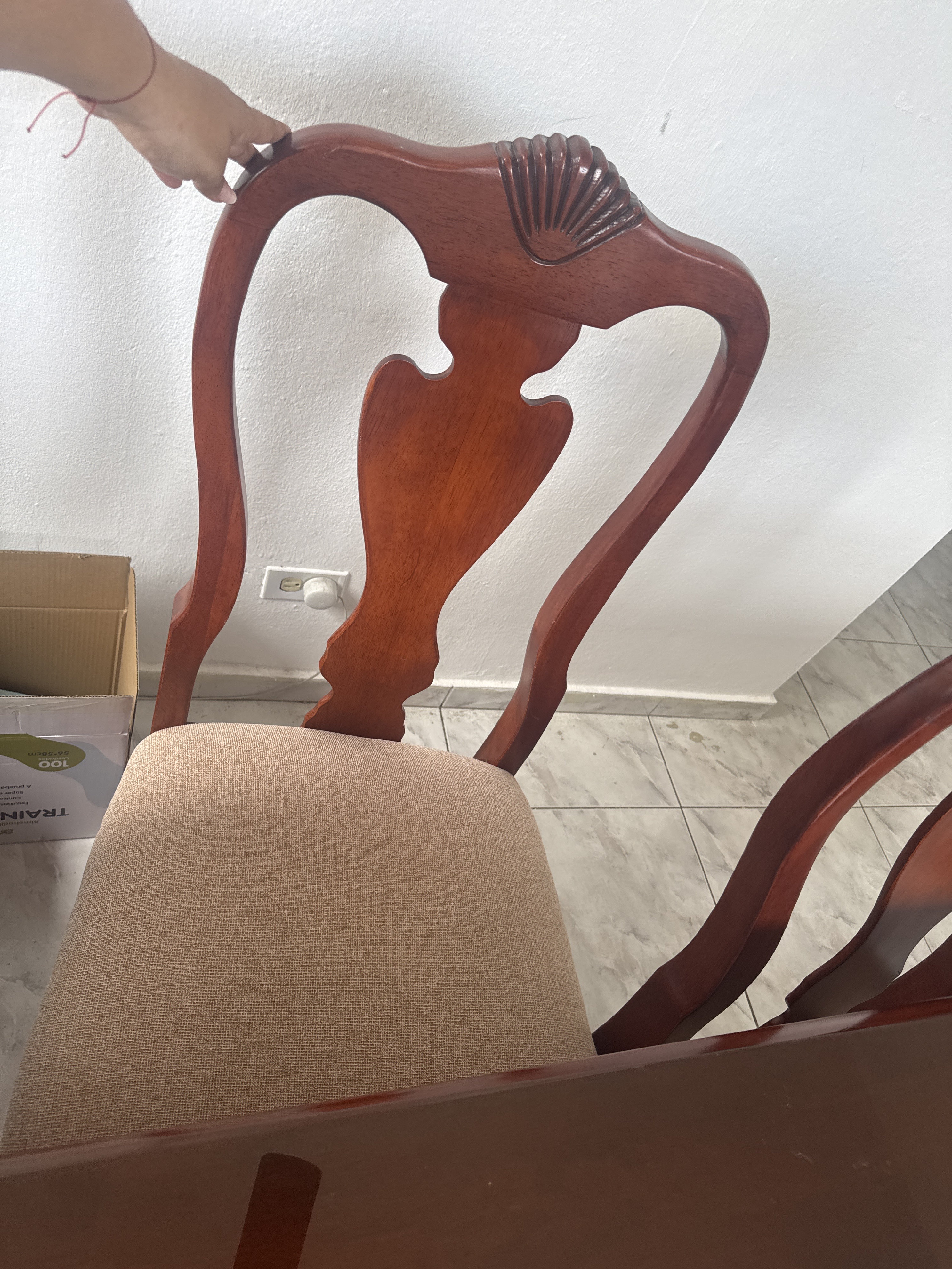 muebles y colchones - comedor de caoba 3