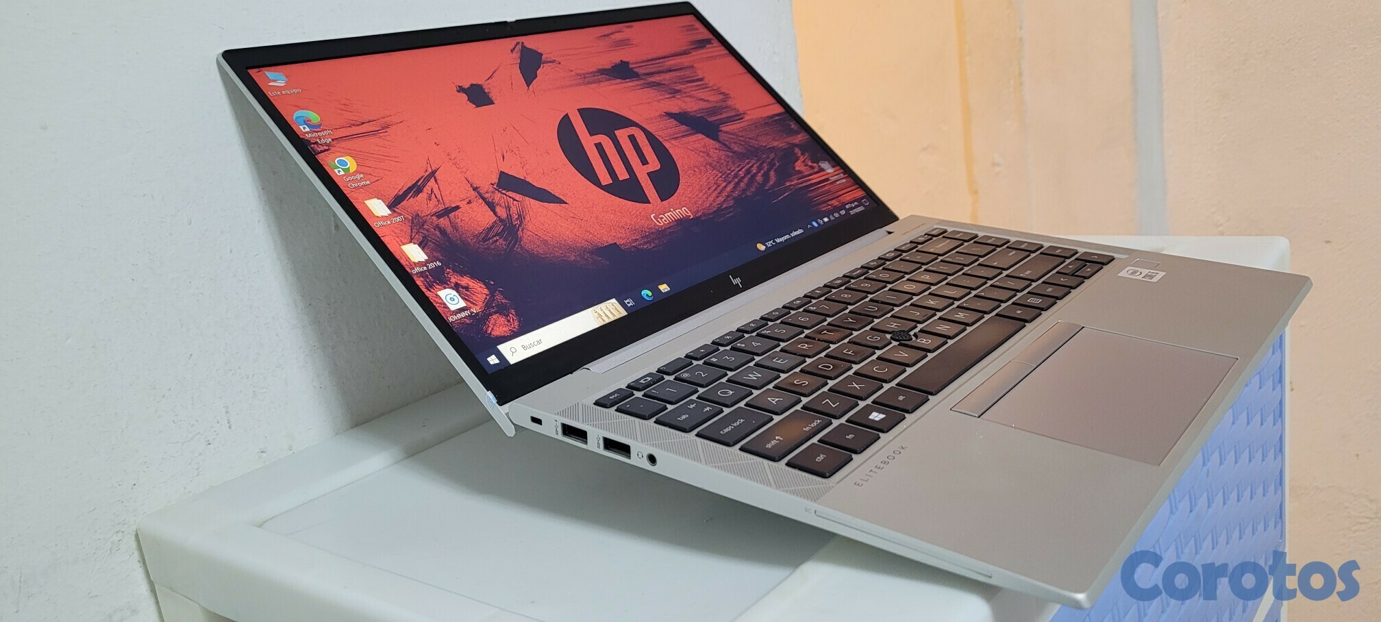 computadoras y laptops - Laptop hp Slim 14 Pulg Core i5 8va Gen Ram 8gb ddr4 Disco 256gb new 2