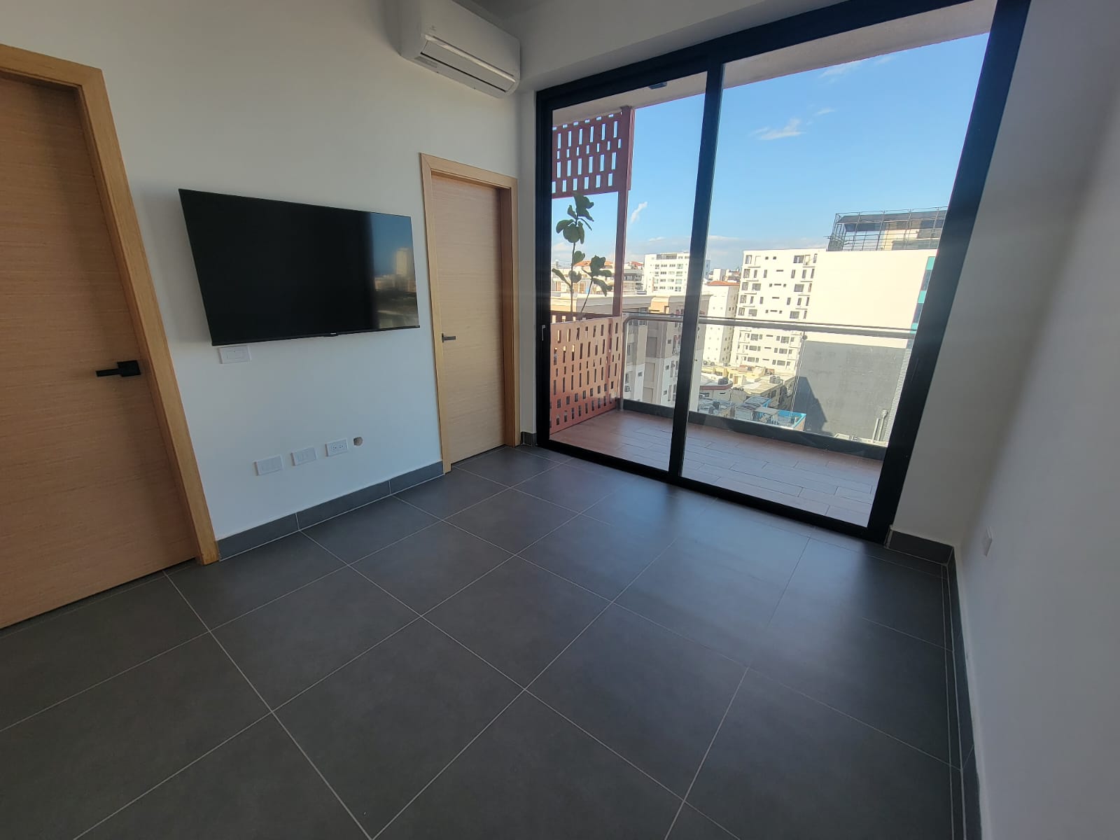 apartamentos - Alquiler de Apartamento en Bella Vista.  2