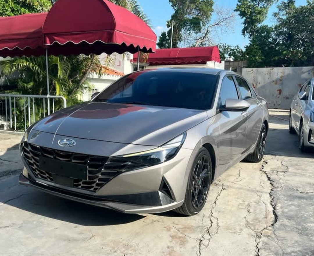 carros - 2021 Hyundai Avante 