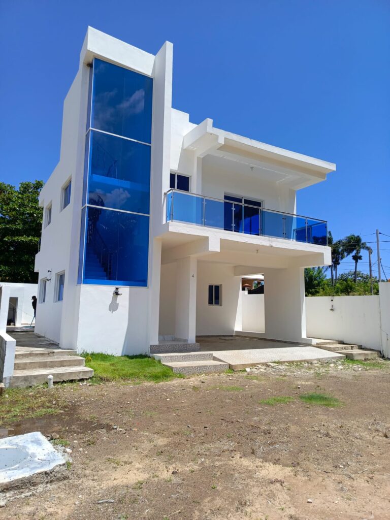 casas - 1664- CASA EN EL DORAL, PTO. PTA.  1