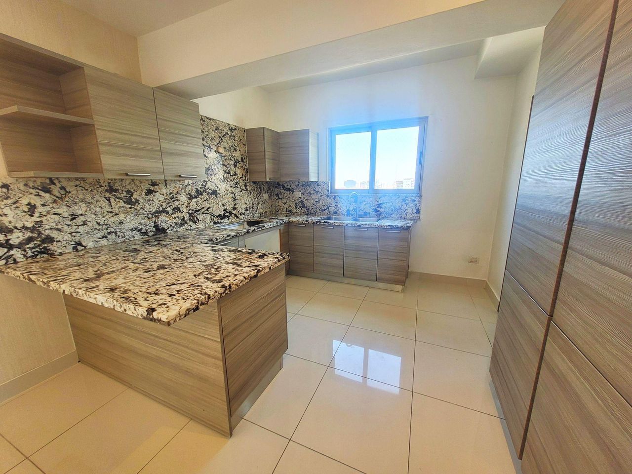 apartamentos - Se alquila apartamento en Piantini  8