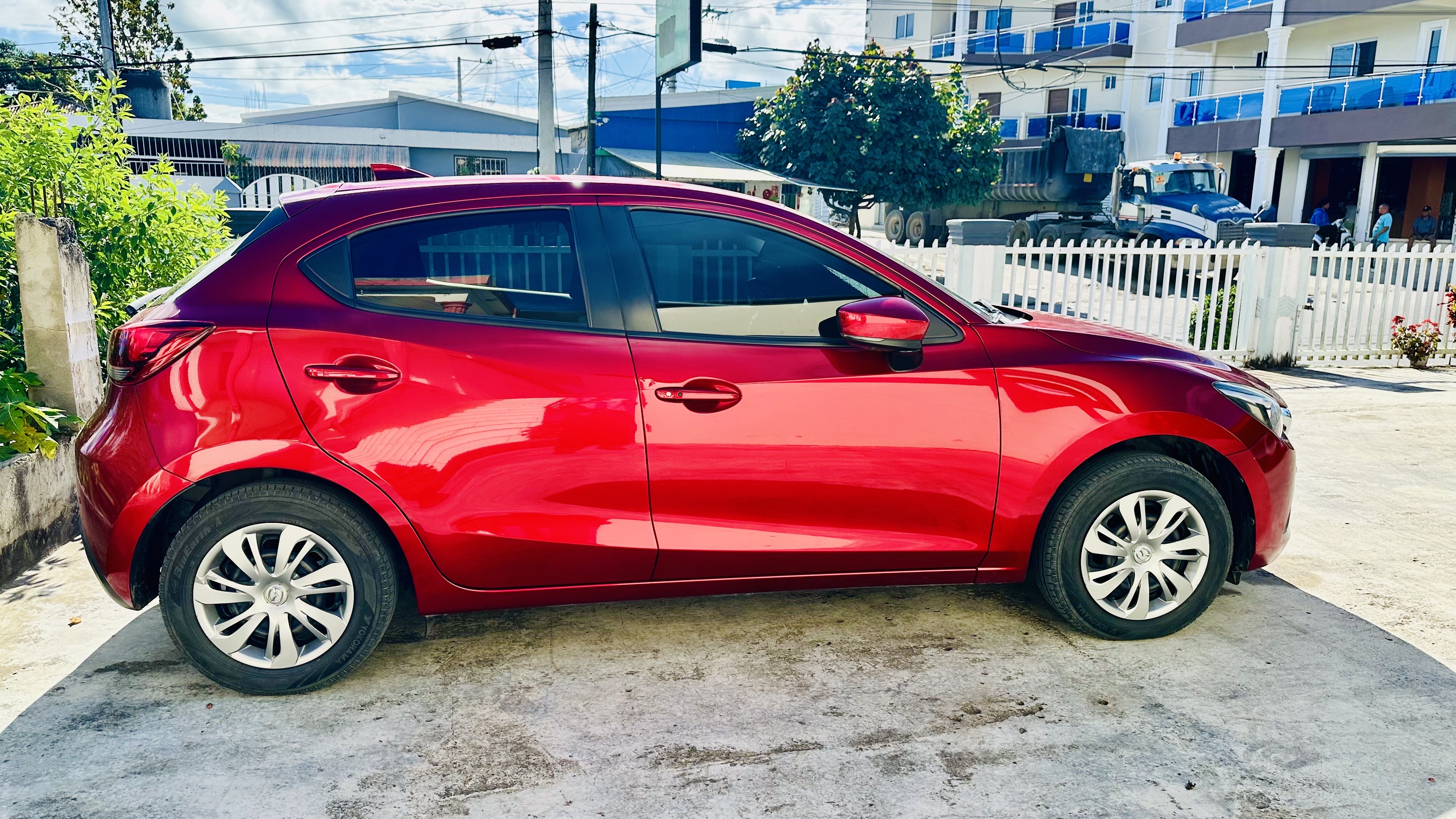 carros - Mazda Demio 2019 como nuevo 3