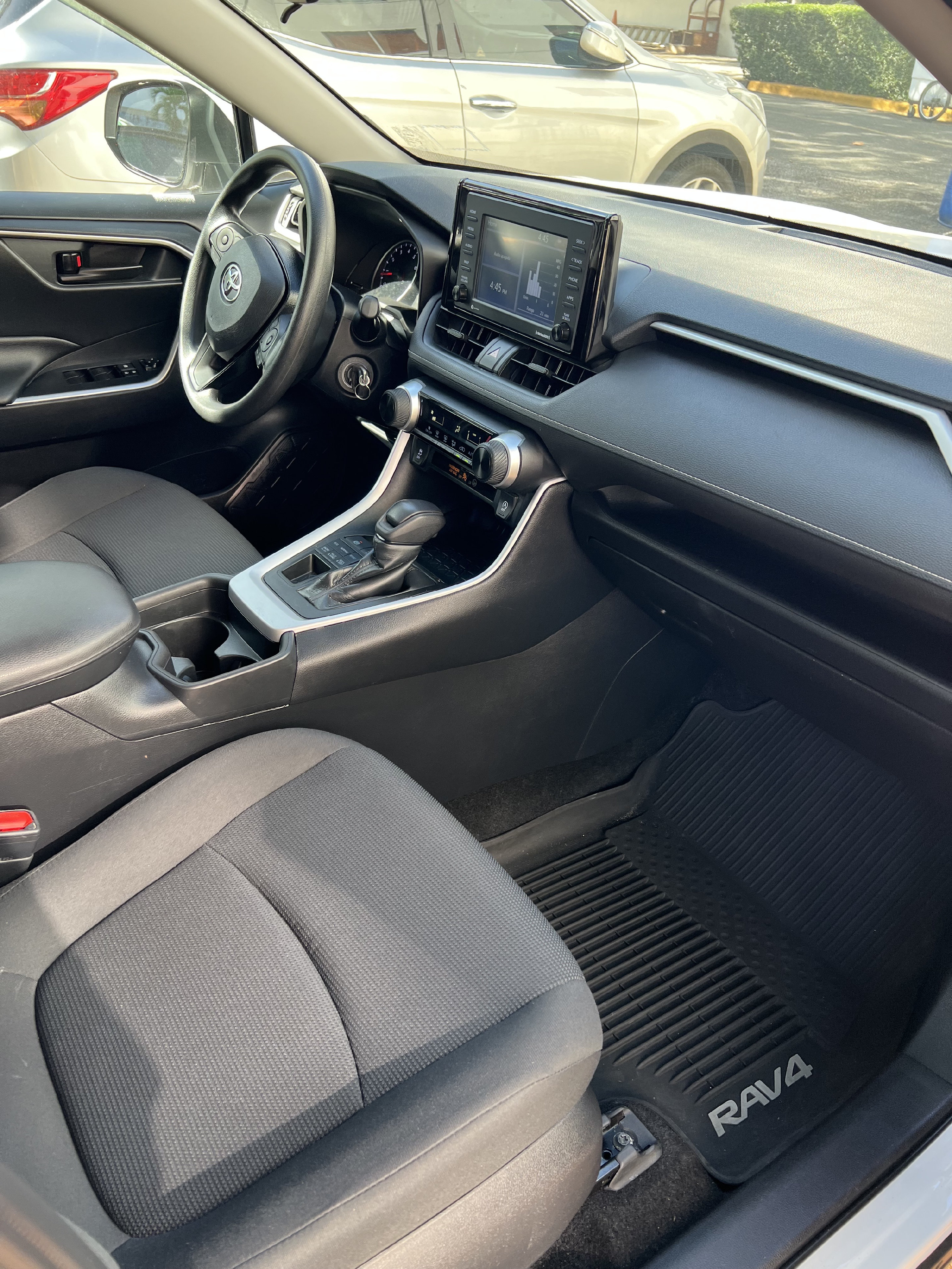 jeepetas y camionetas - TOYOTA RAV4 LE AWD 2020 - BLANCA 6