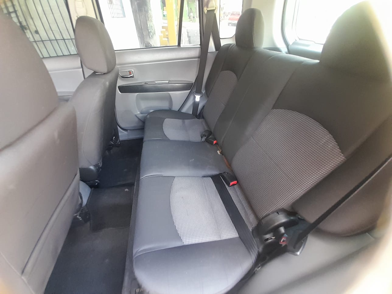 carros - Mazda Demio 2006 4