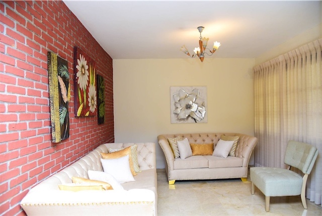 casas - Venta de casa en el exclusivo sector de Viejo Arroyo Hondo Distrito Nacional 1