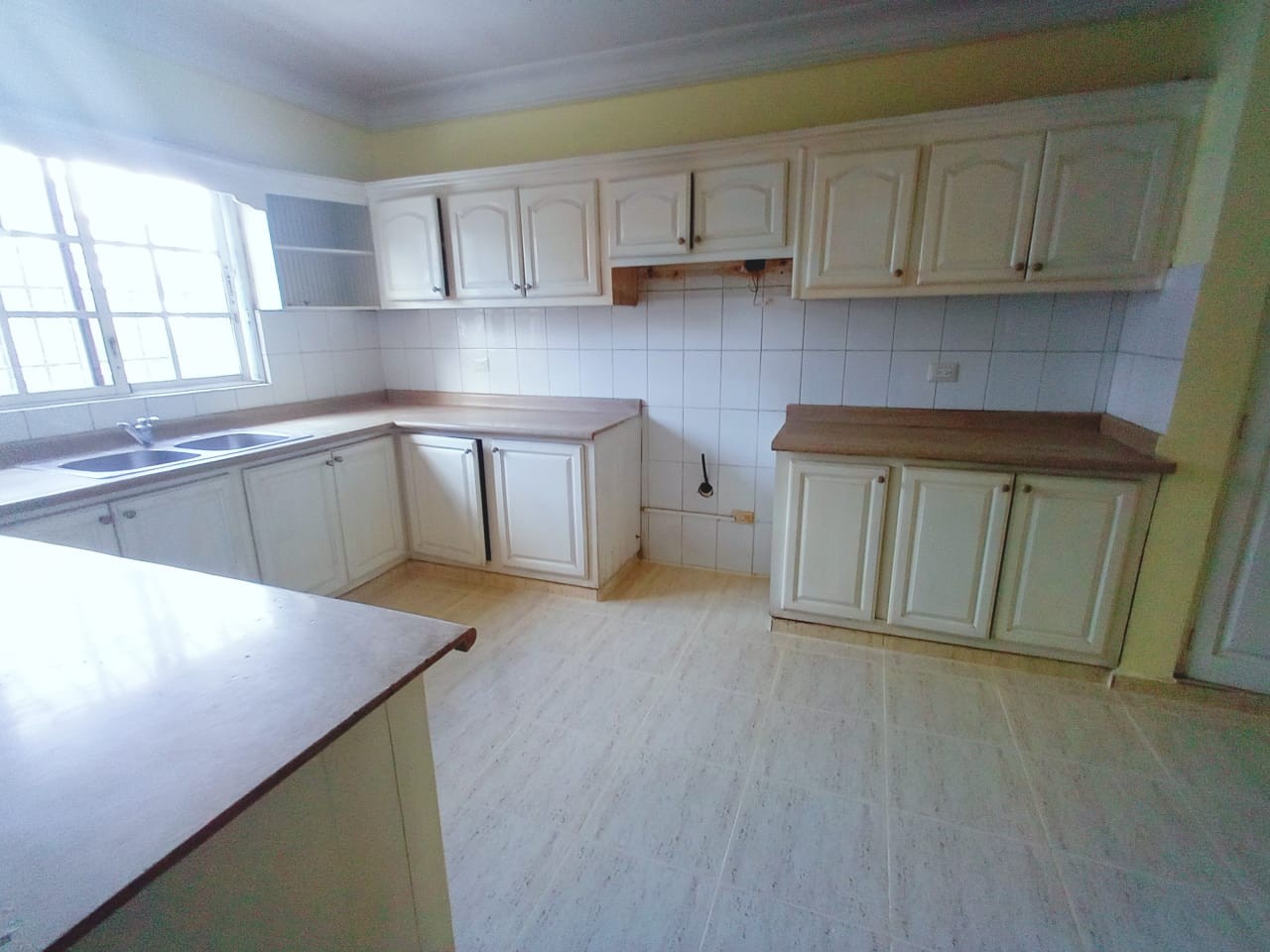 casas - VENDO CASA EN DON HONORIO 8