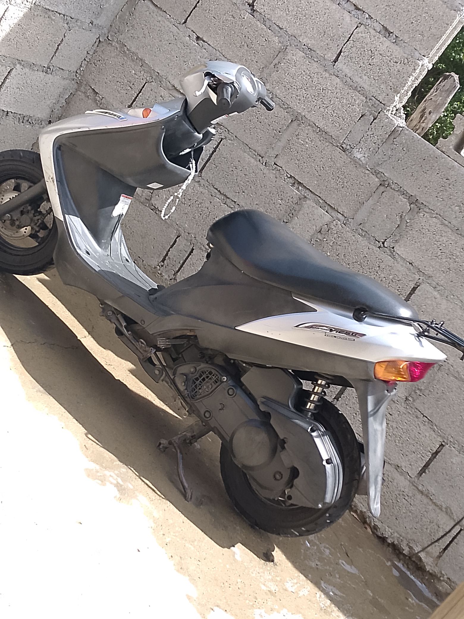 motores y pasolas - Se vende pasola adres Suzuki 125g