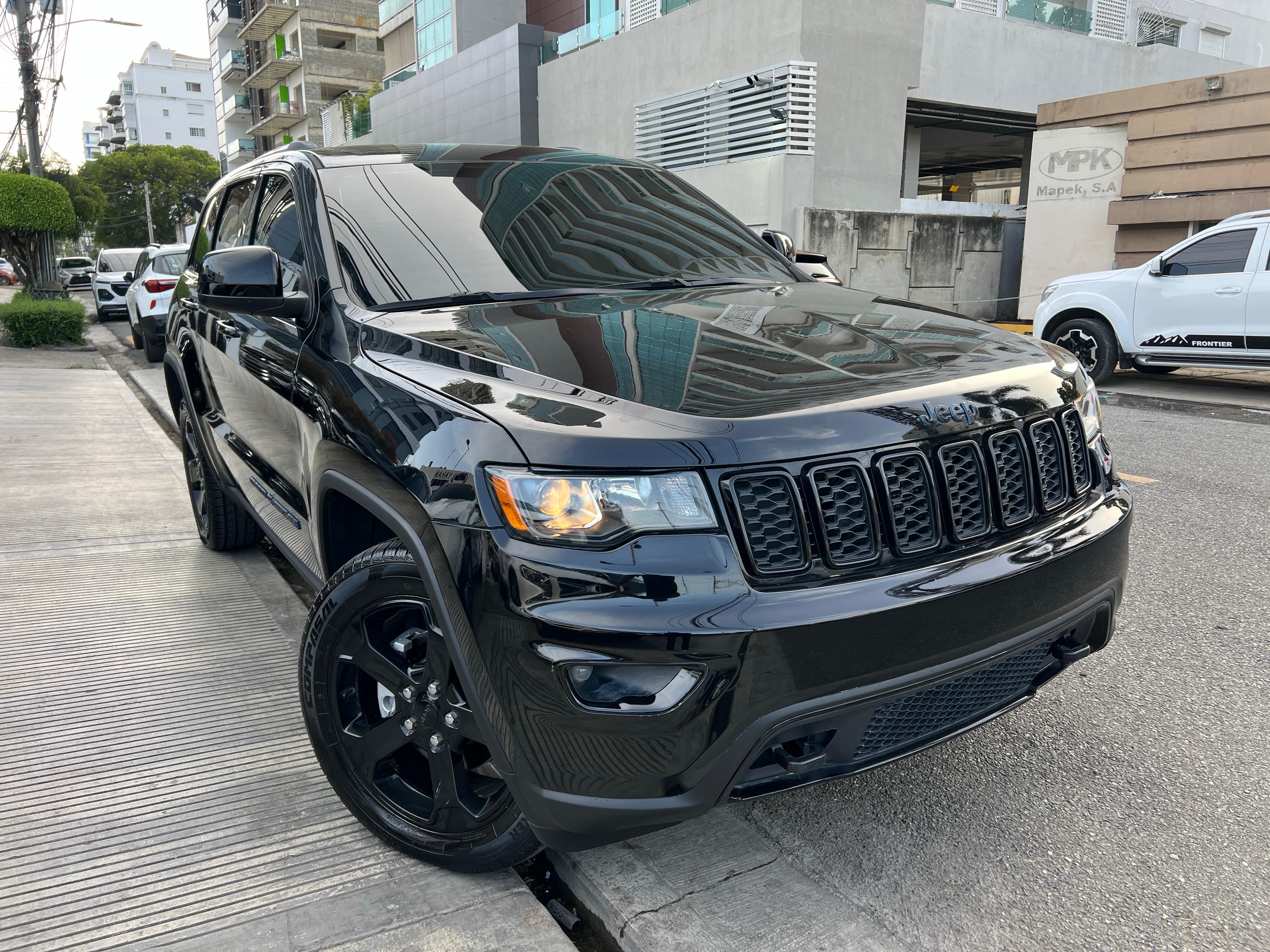 jeepetas y camionetas - JEEP GRAND CHEROKEE UPLAND 2018 2