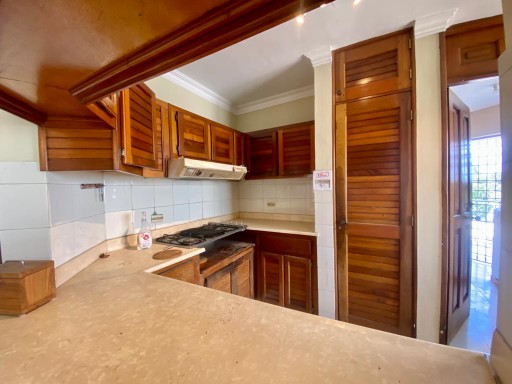 apartamentos - Vendo Apartamento Amplio en Arroyo Hondo 
 5