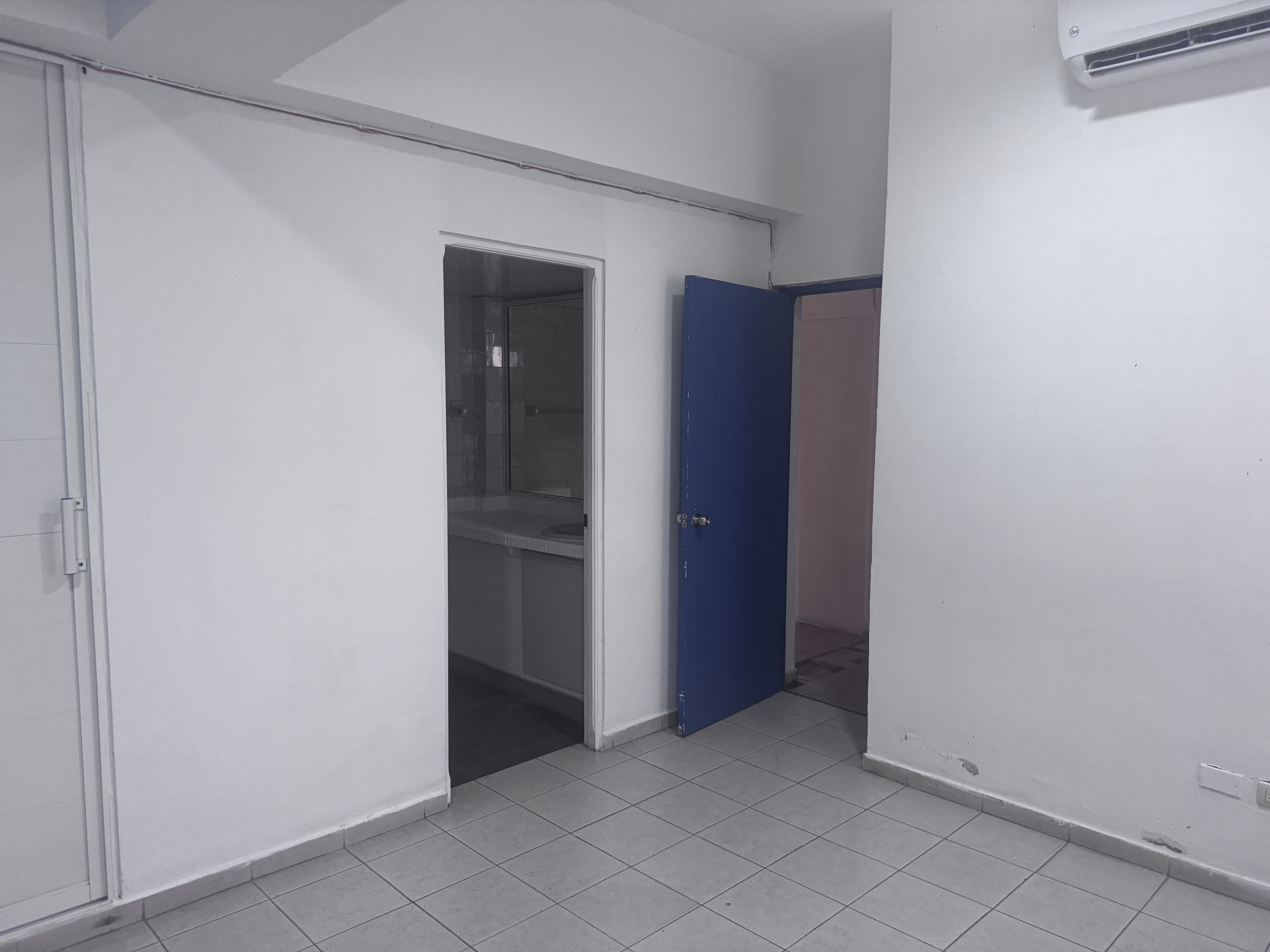 oficinas y locales comerciales - Alquiler de oficina en La Esperilla 4