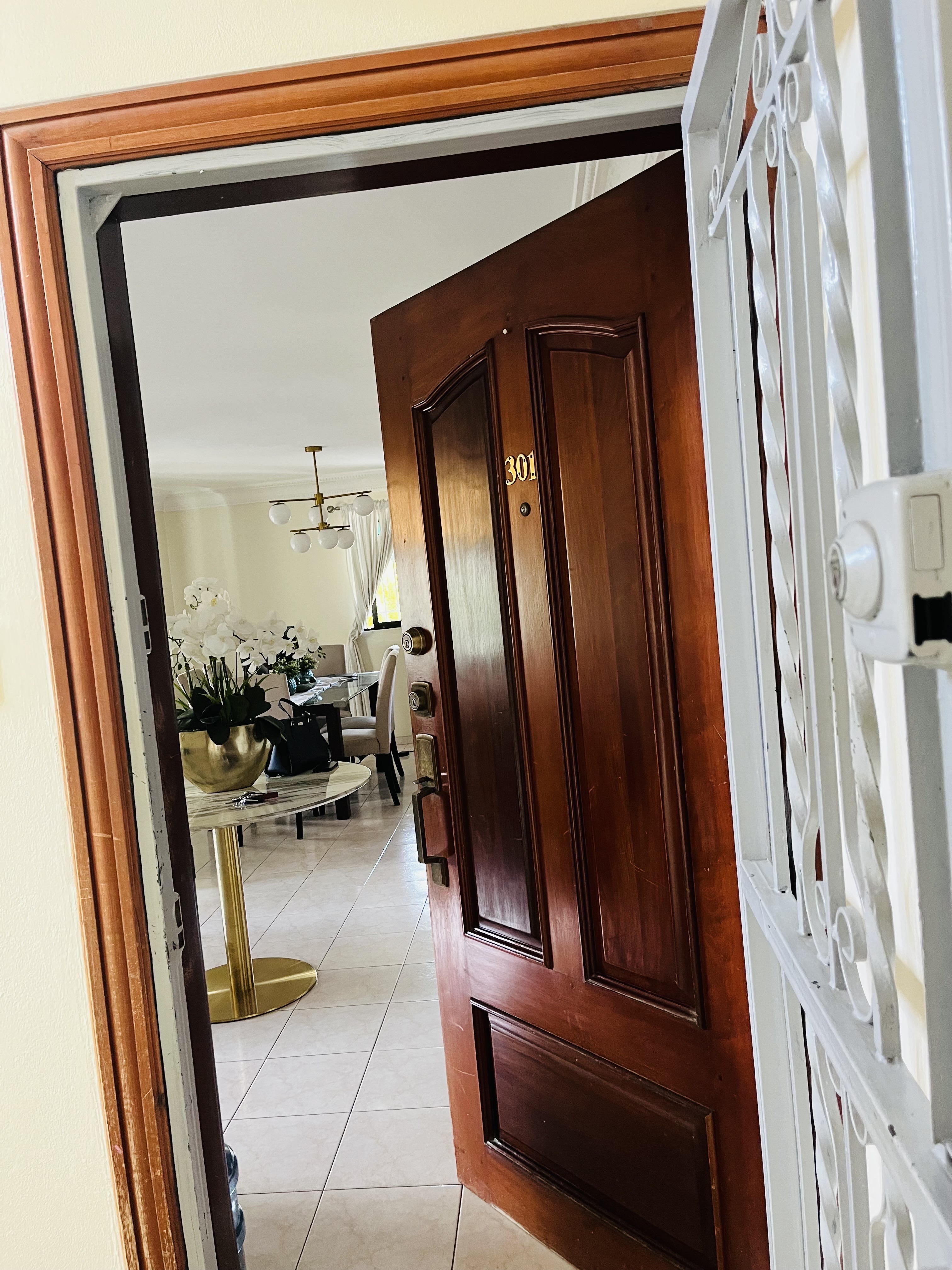 apartamentos - Vendo apartamento clásico en Renacimiento  0