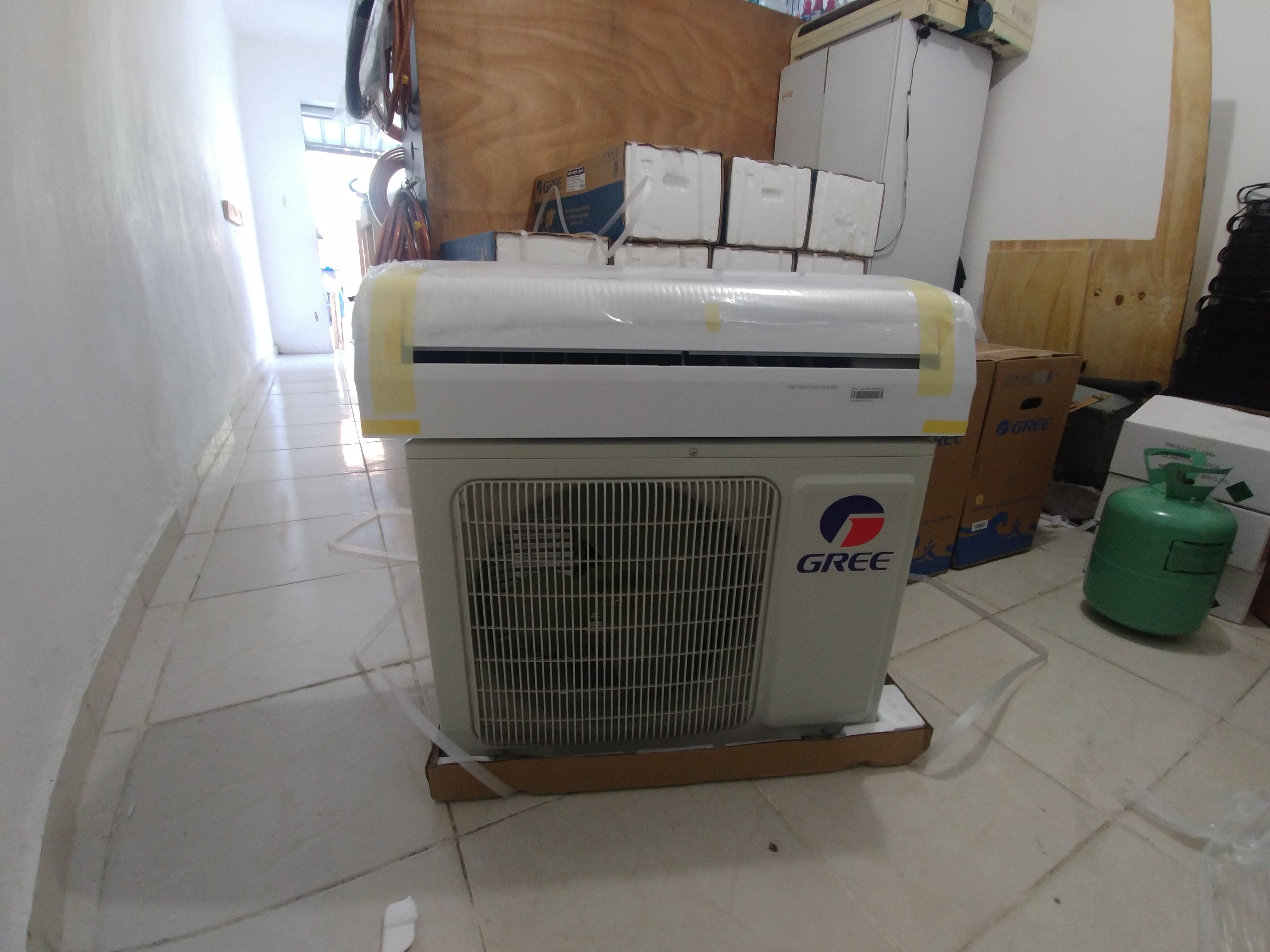 aires acondicionados y abanicos - AIRES INVERTER 12,000BTU NUEVOS EN SU CASA  0