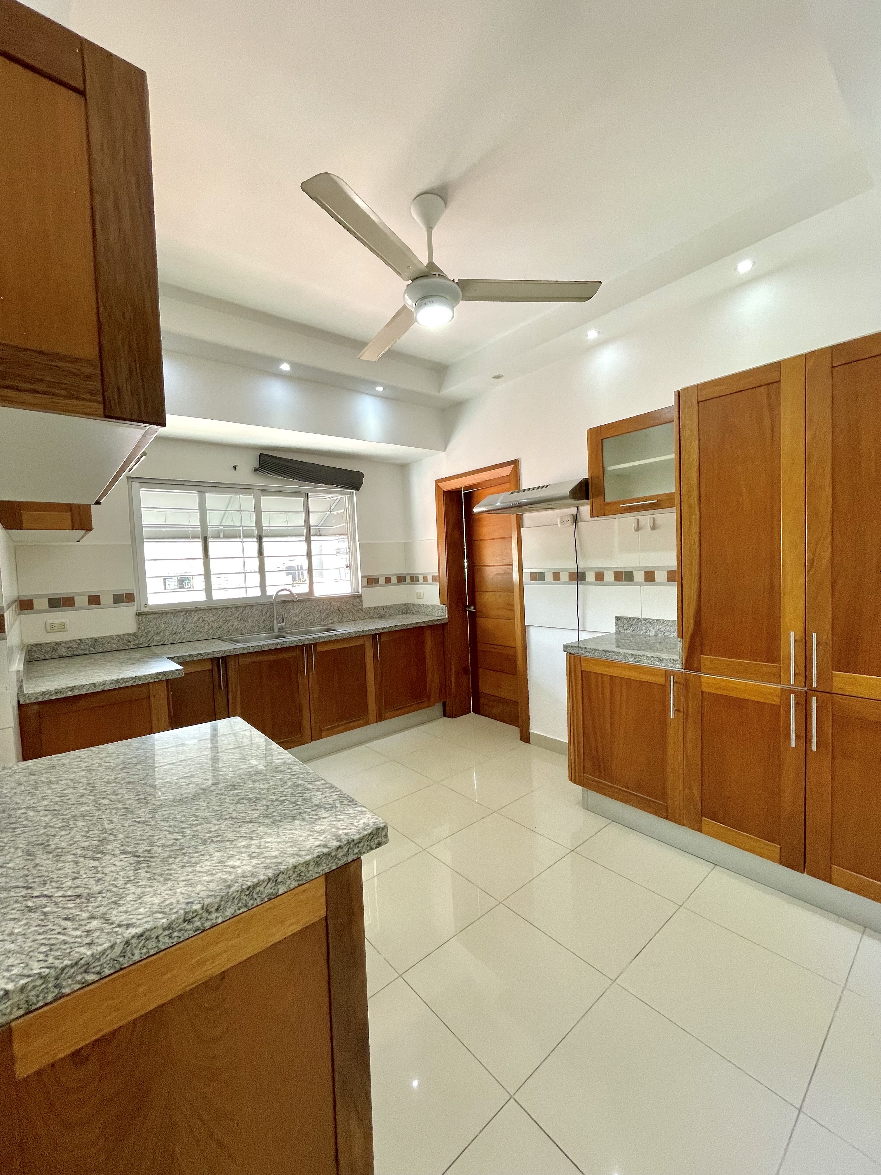 apartamentos - ALQUILO APARTAMENTO MODERNO EN EL ENSANCHE PARAISO 3