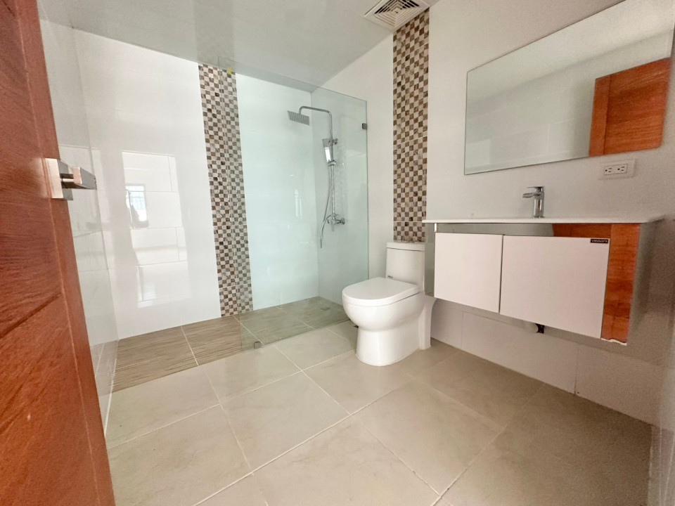 apartamentos - Apartamento de 3Hab en venta Renacimiento, Sto.Dgo 8