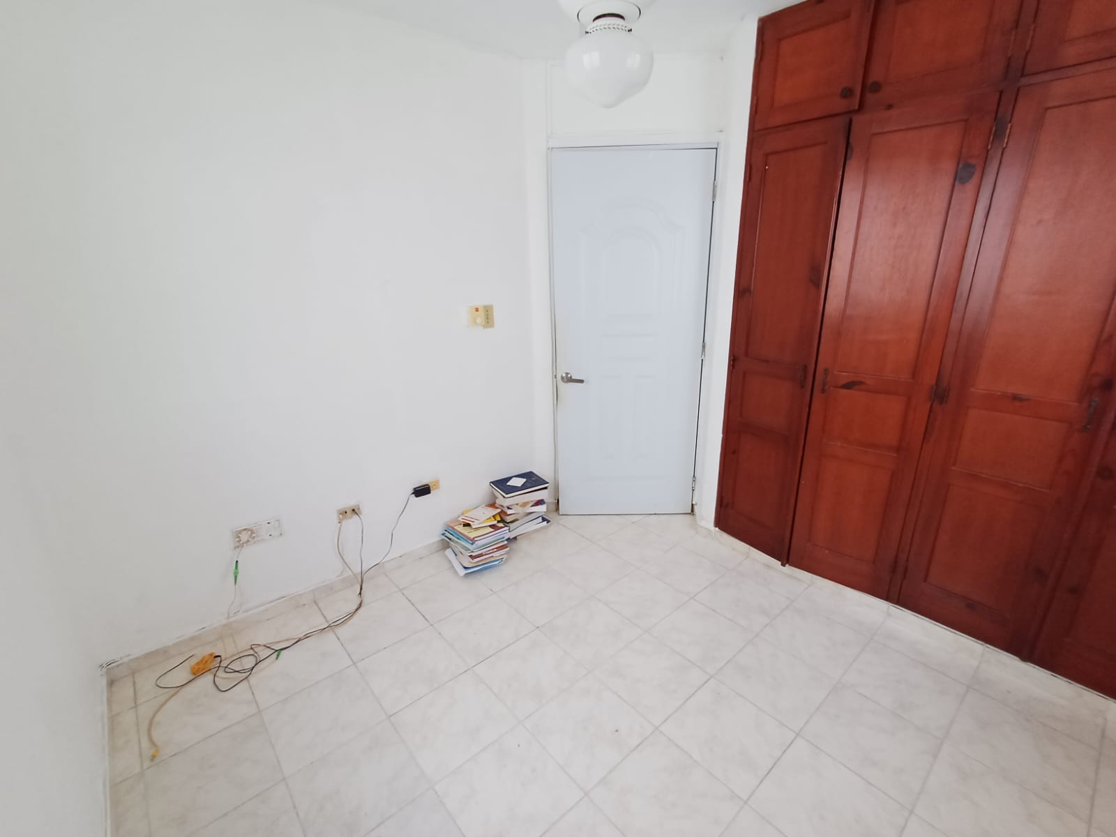 casas - Venta de Casa en Colinas del Arroyo Jacobo Majluta 7