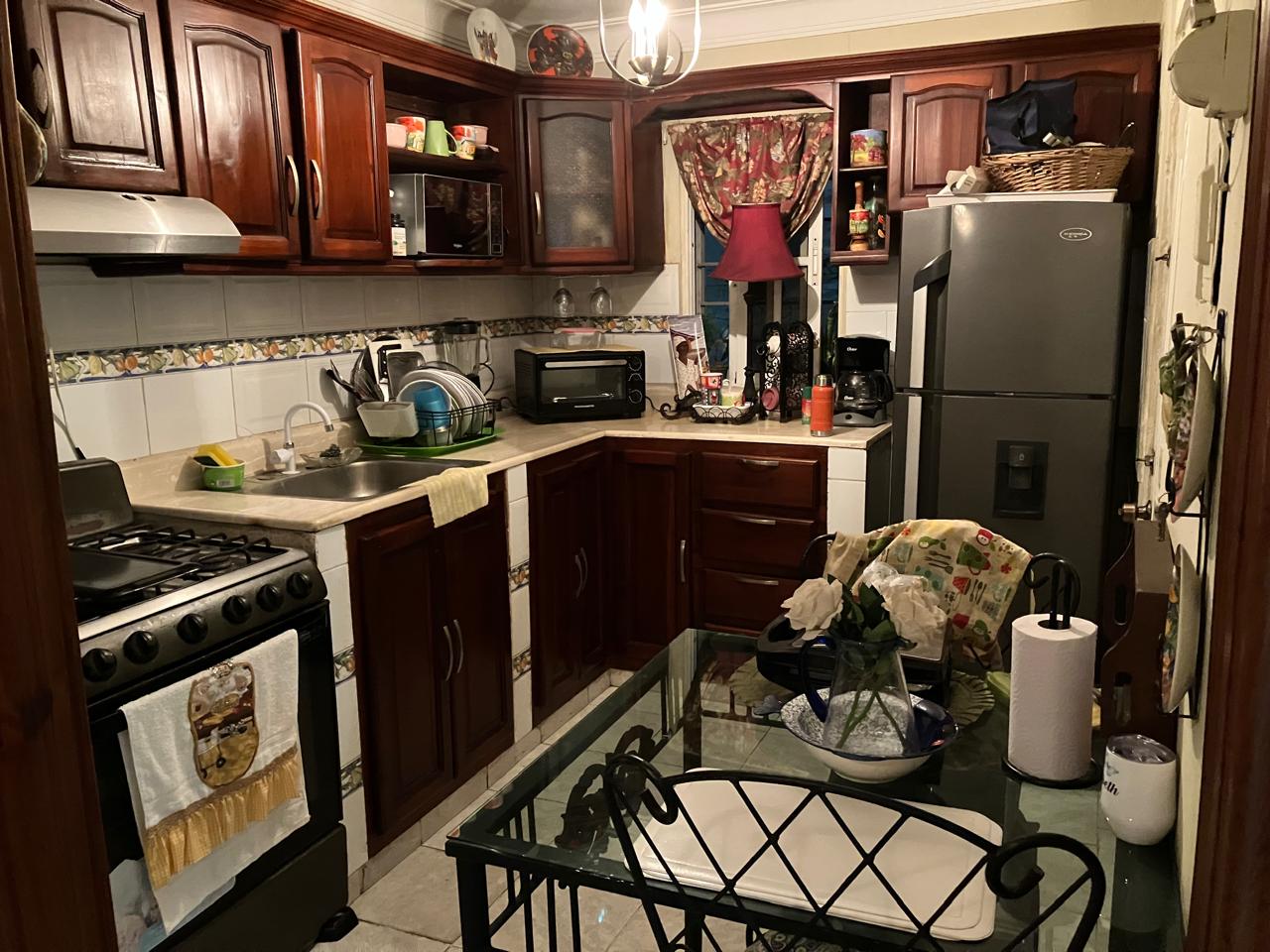 casas - CASA EN VENTA / ZONA RESIDENCIAL 7