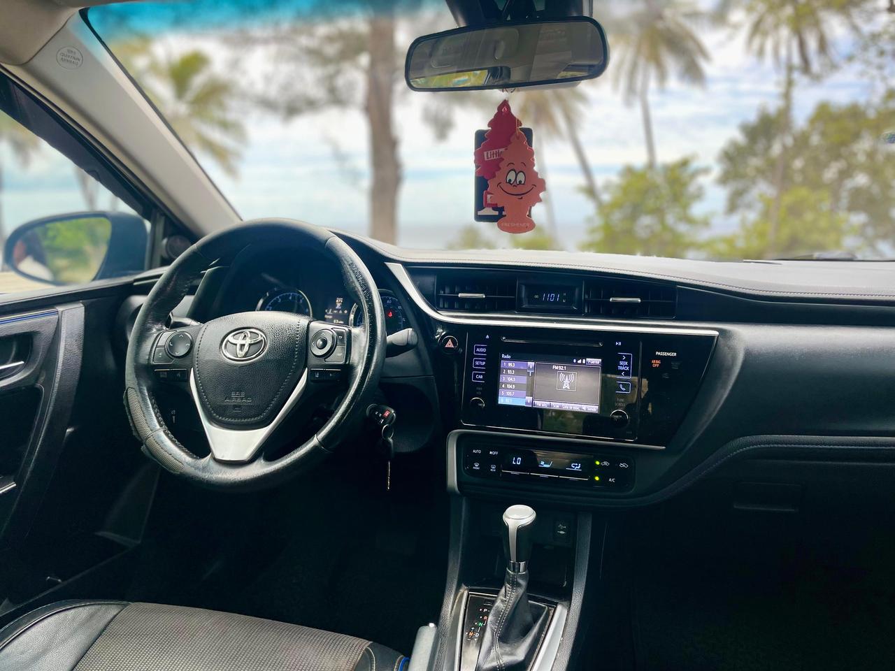 carros - Toyota corolla se 2017 1